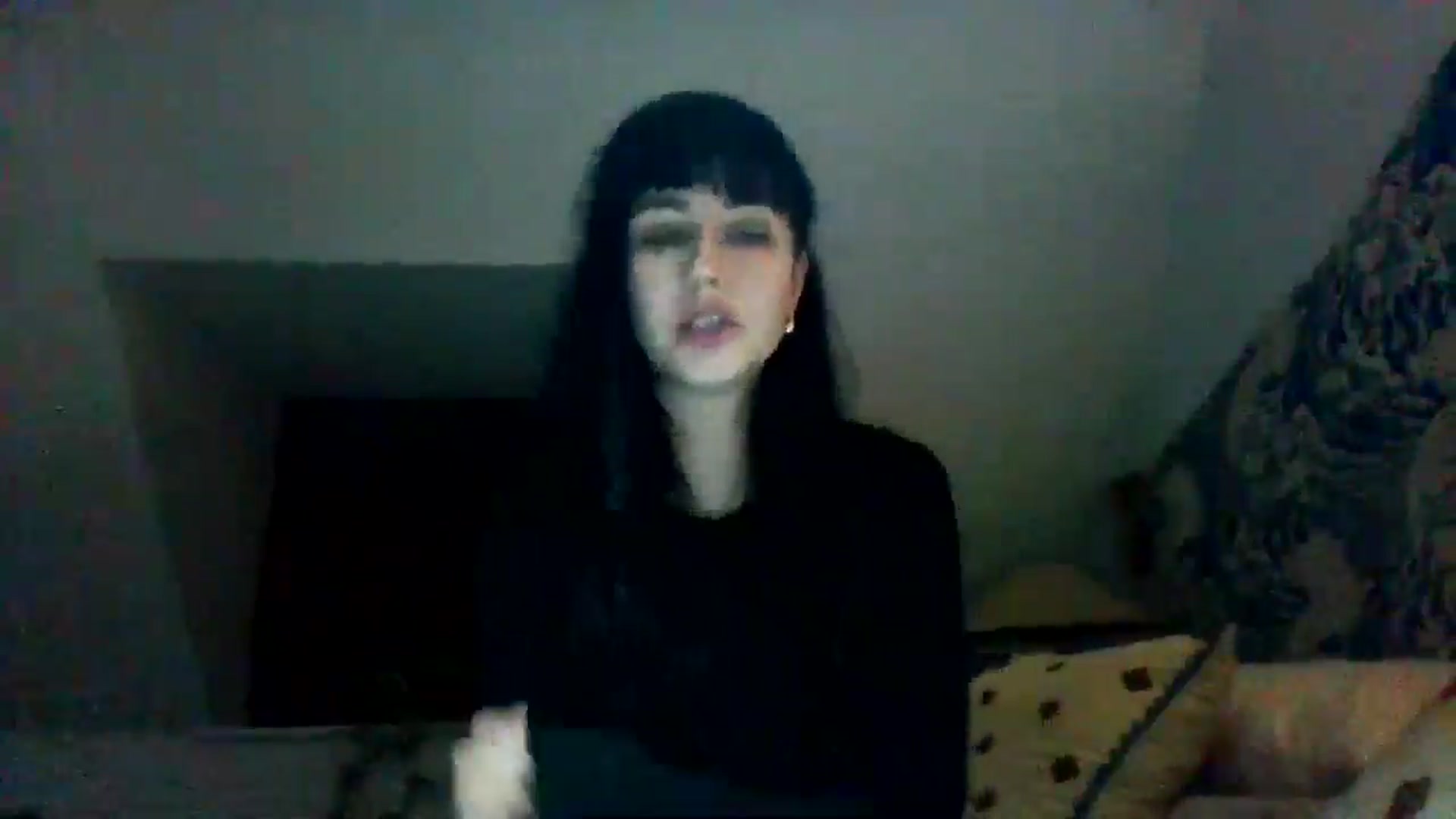 Gallery image thumbnail from MargotMills_'s myfreecams stream on, 10/21/2025, 20:17 image 19 of 20