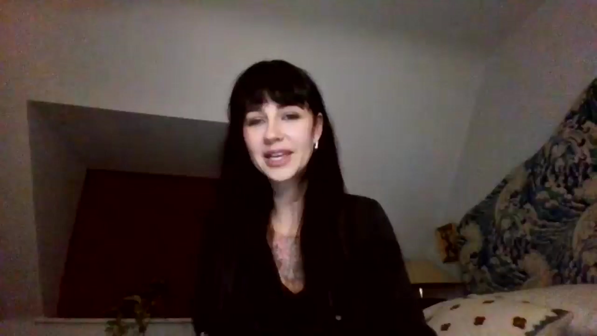 Gallery image thumbnail from MargotMills_'s myfreecams stream on, 10/26/2025, 23:07 image 1 of 20