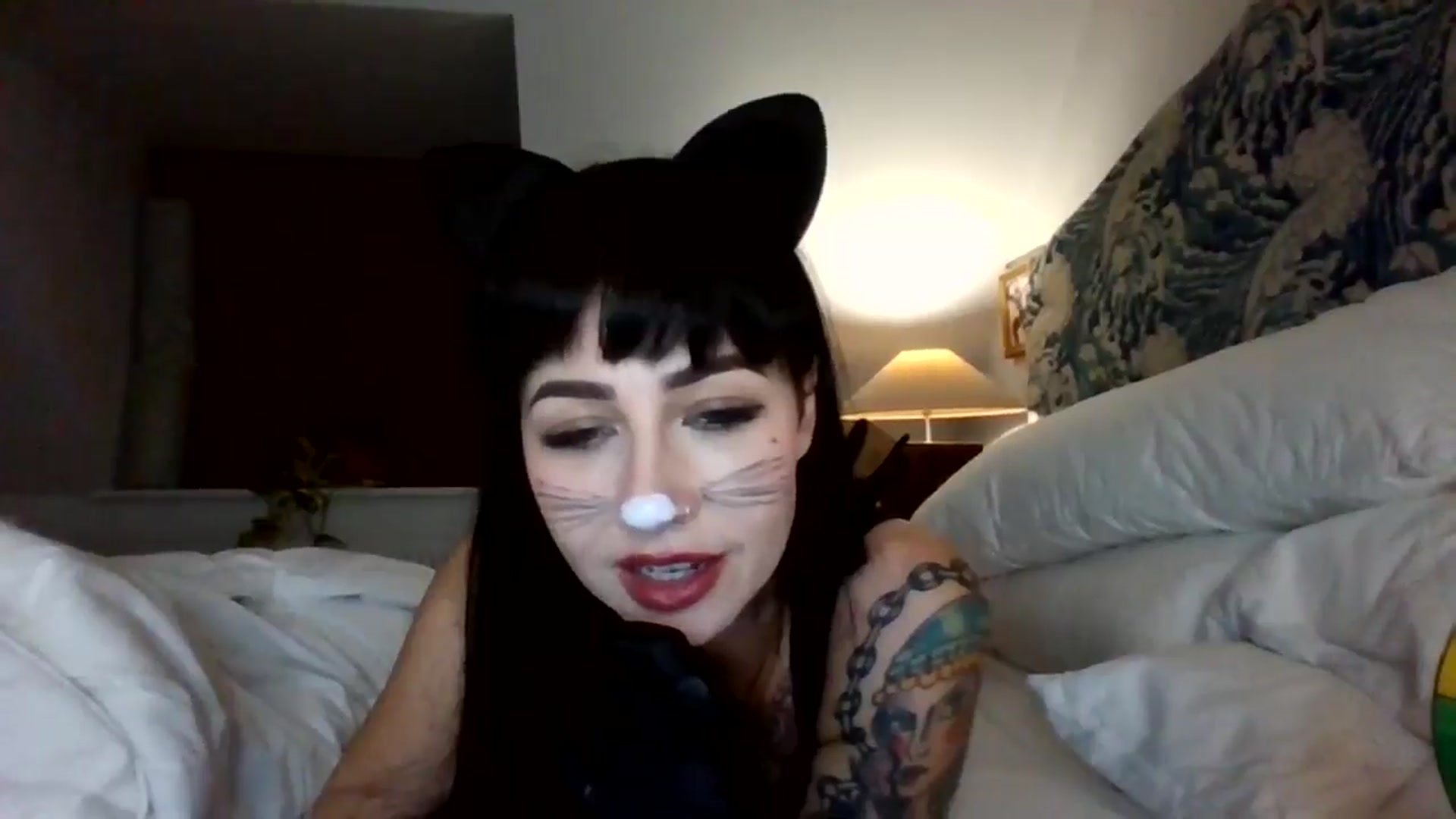 Gallery image thumbnail from MargotMills_'s myfreecams stream on, 10/31/2025, 22:42 image 2 of 20