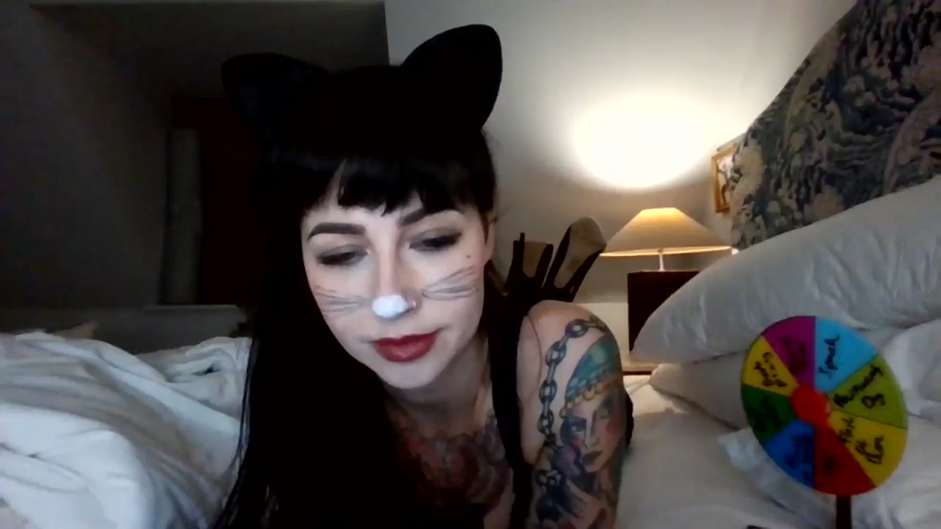 Gallery image thumbnail from MargotMills_'s myfreecams stream on, 10/31/2025, 22:42 image 14 of 20