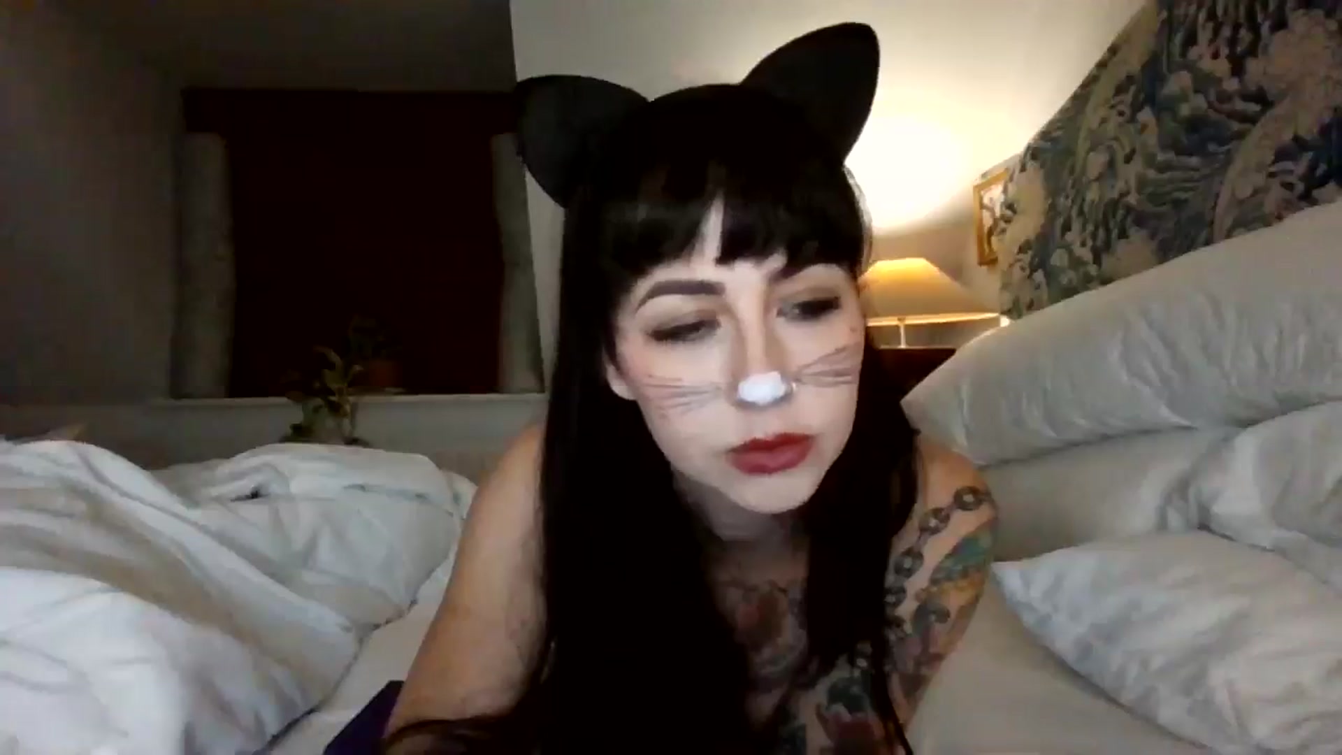 Gallery image thumbnail from MargotMills_'s myfreecams stream on, 10/31/2025, 22:42 image 11 of 20
