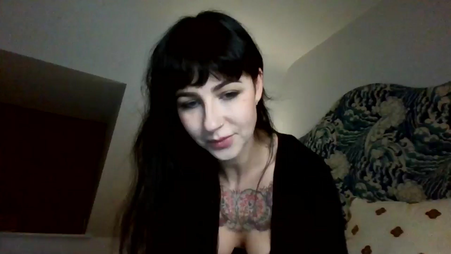 Gallery image thumbnail from MargotMills_'s myfreecams stream on, 11/03/2025, 23:21 image 6 of 20