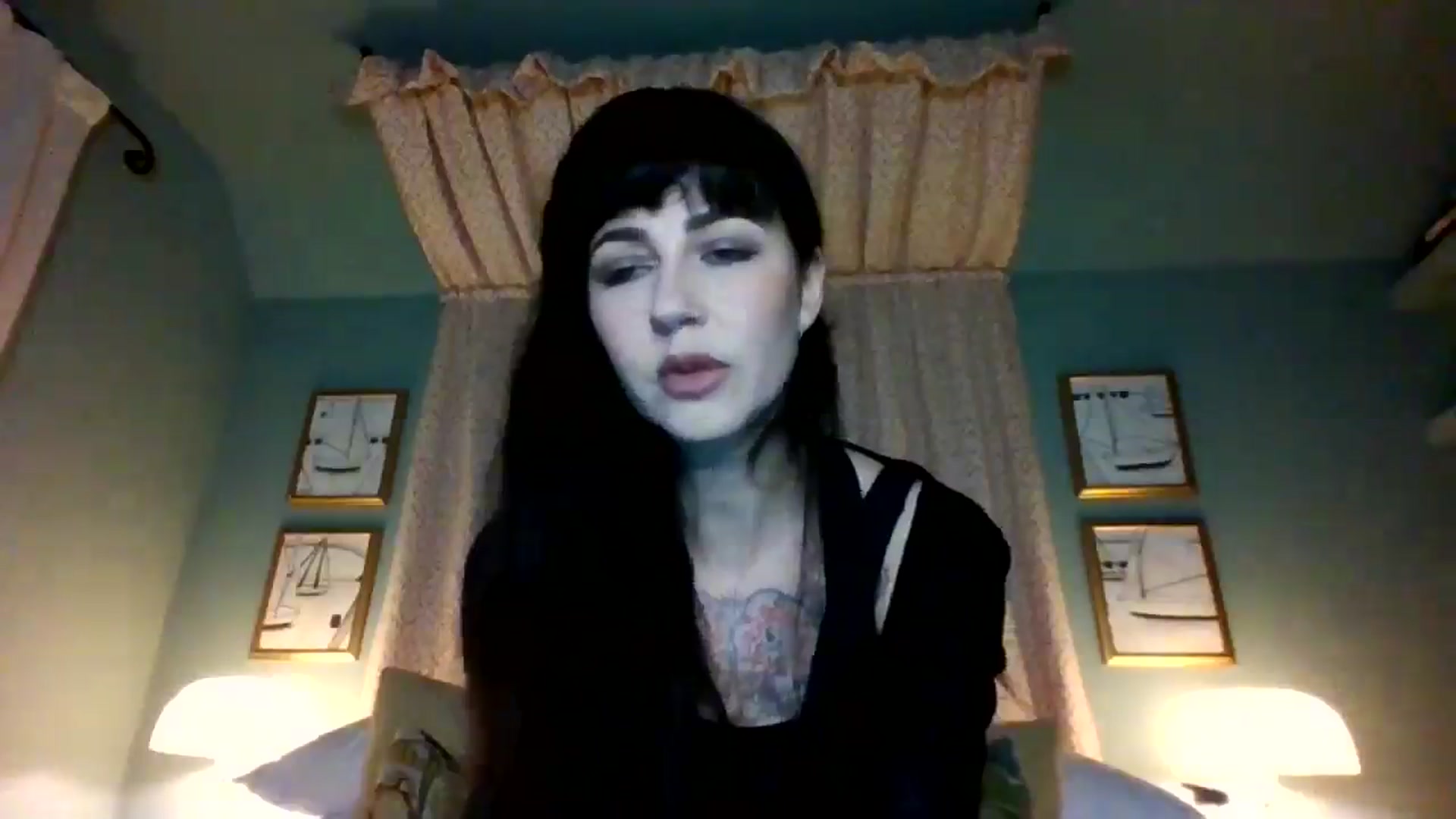 Gallery image thumbnail from MargotMills_'s myfreecams stream on, 11/06/2025, 22:27 image 20 of 20