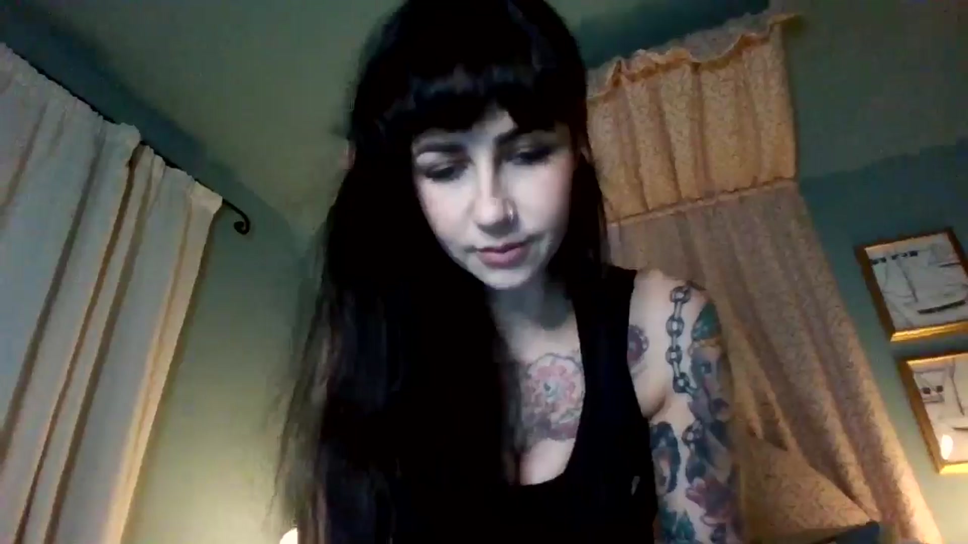 Gallery image thumbnail from MargotMills_'s myfreecams stream on, 11/07/2025, 24:02 image 12 of 20