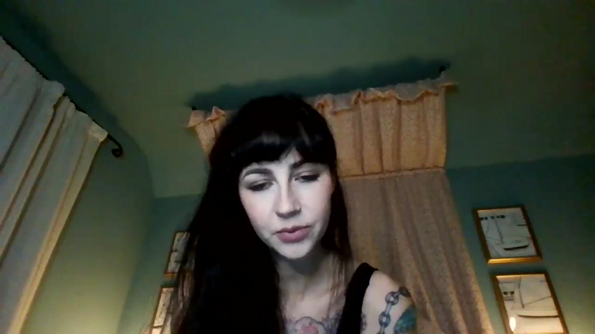 Gallery image thumbnail from MargotMills_'s myfreecams stream on, 11/07/2025, 24:02 image 19 of 20