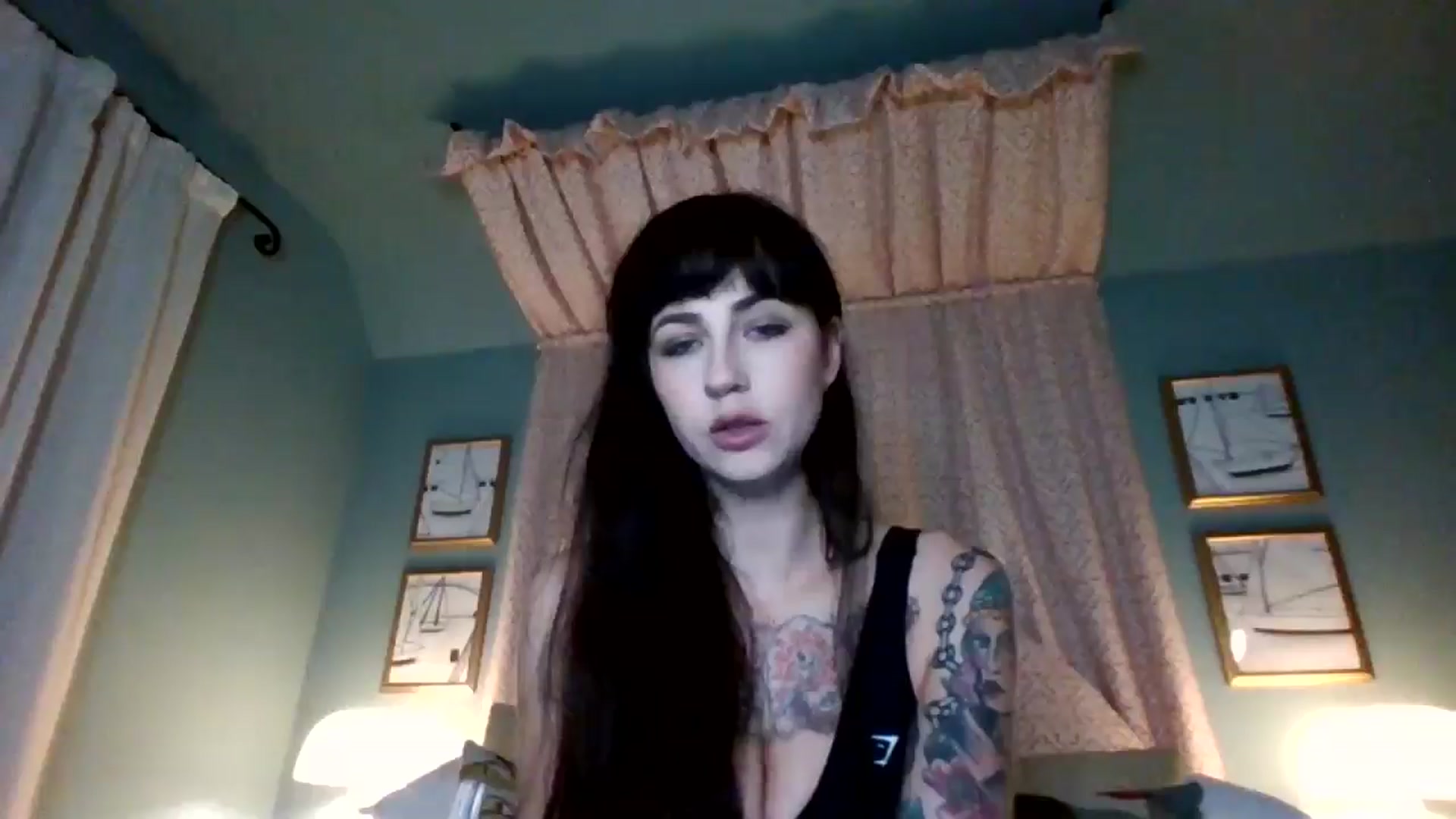 Gallery image thumbnail from MargotMills_'s myfreecams stream on, 11/07/2025, 24:02 image 20 of 20