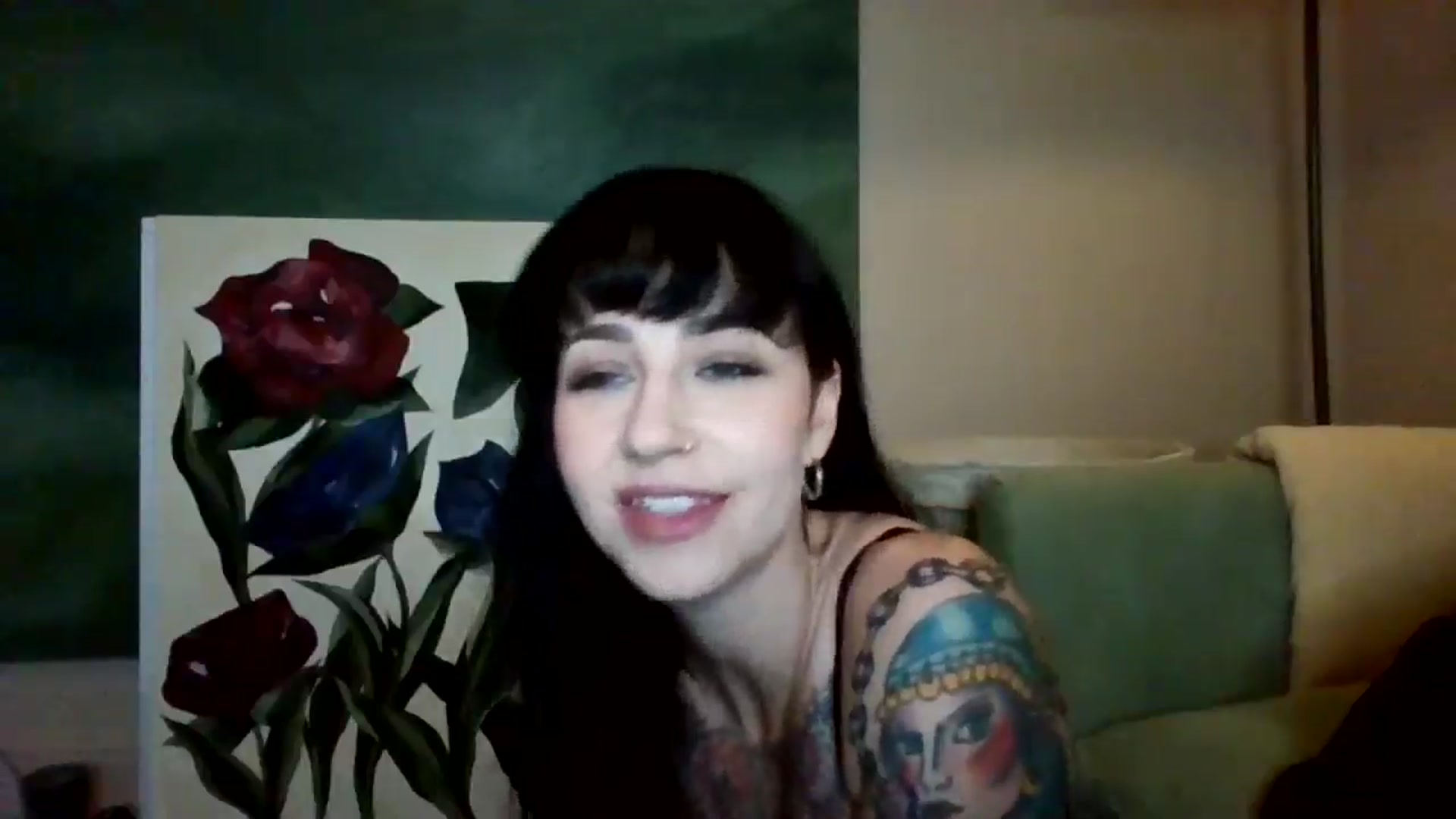 Gallery image thumbnail from MargotMills_'s myfreecams stream on, 11/09/2025, 19:20 image 9 of 20