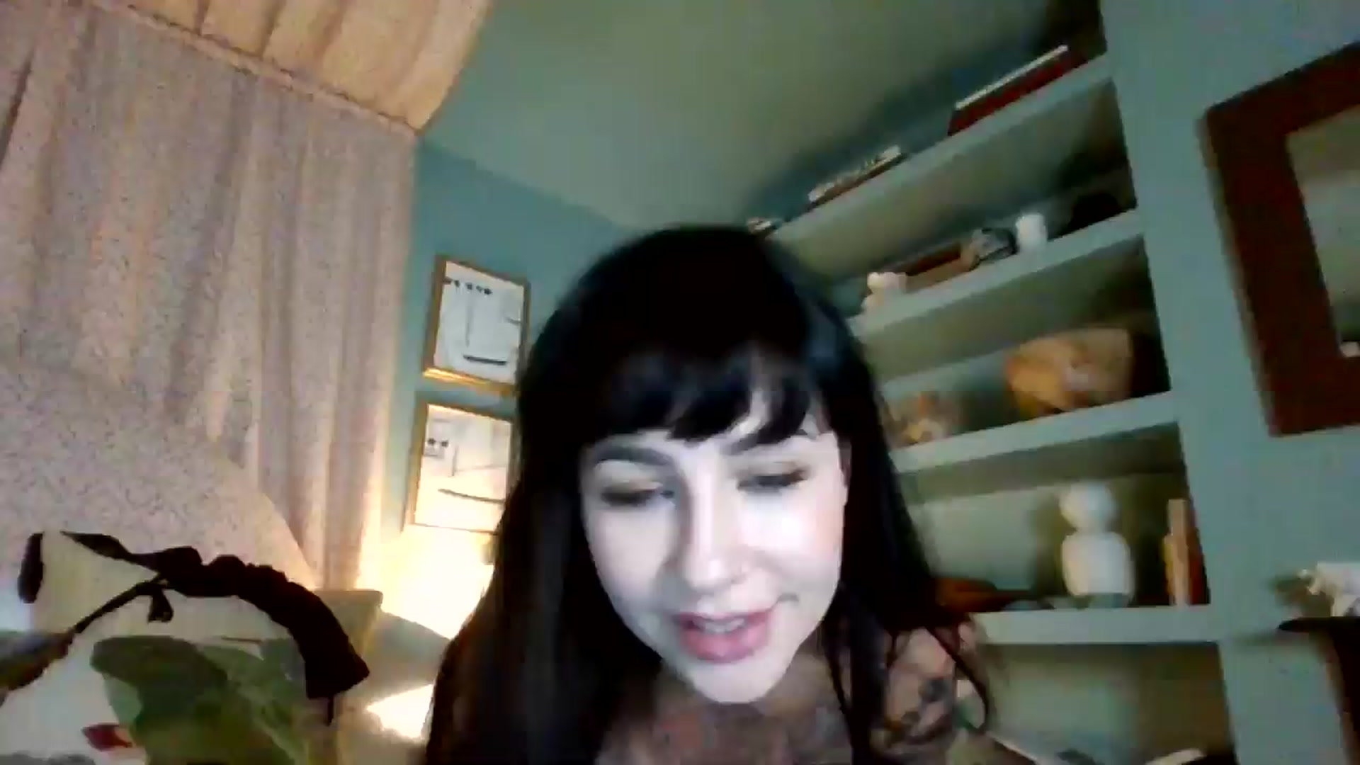 Gallery image thumbnail from MargotMills_'s myfreecams stream on, 11/09/2025, 22:15 image 19 of 20