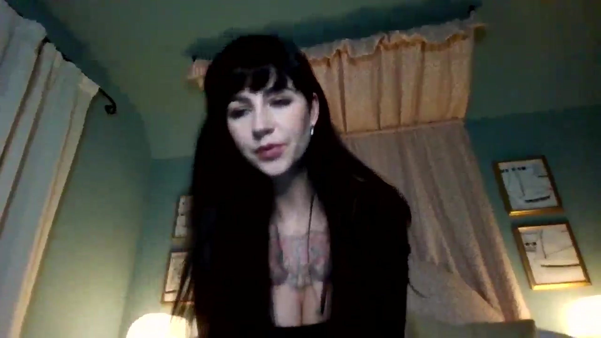 Gallery image thumbnail from MargotMills_'s myfreecams stream on, 11/09/2025, 22:15 image 13 of 20