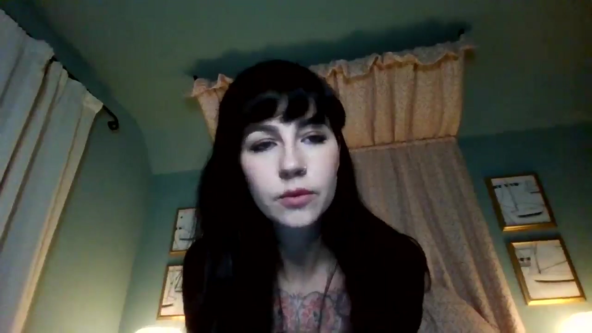 Gallery image thumbnail from MargotMills_'s myfreecams stream on, 11/09/2025, 22:15 image 12 of 20
