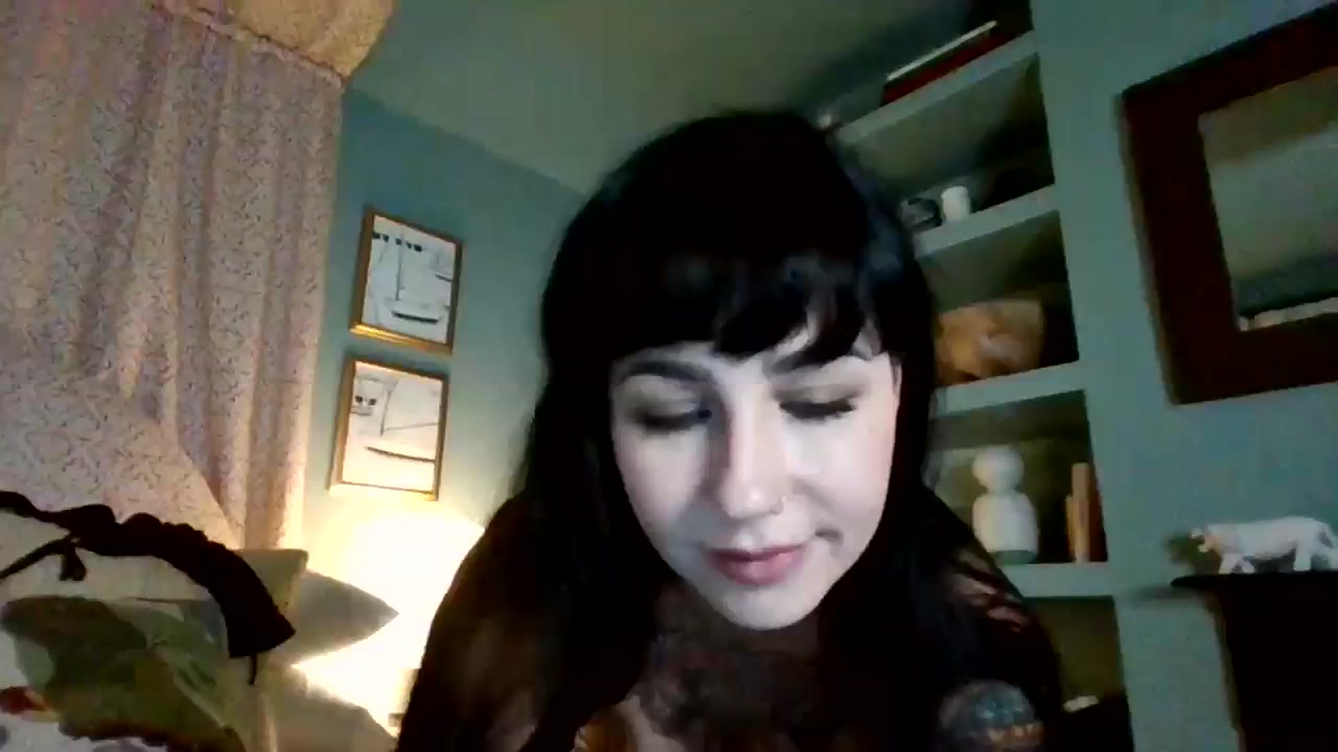 Gallery image thumbnail from MargotMills_'s myfreecams stream on, 11/09/2025, 22:15 image 16 of 20