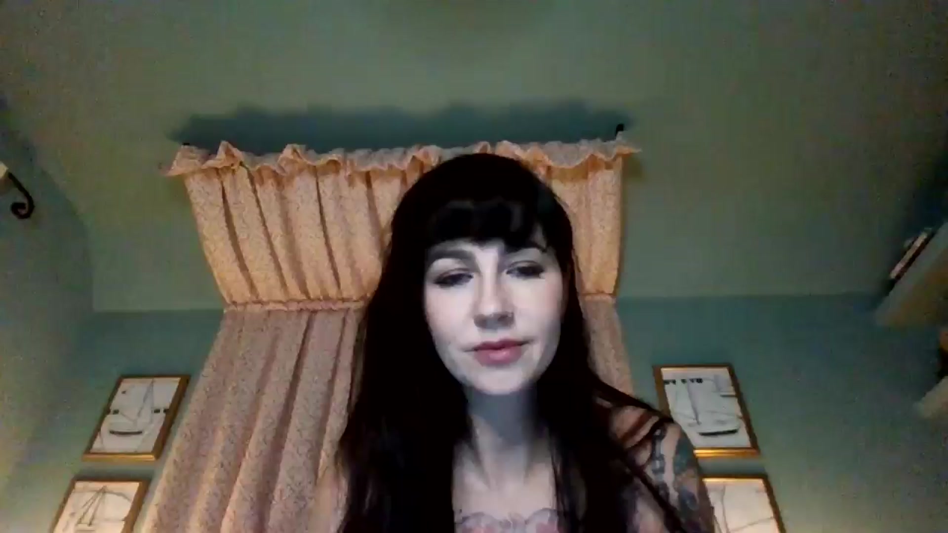 Gallery image thumbnail from MargotMills_'s myfreecams stream on, 11/09/2025, 22:15 image 20 of 20