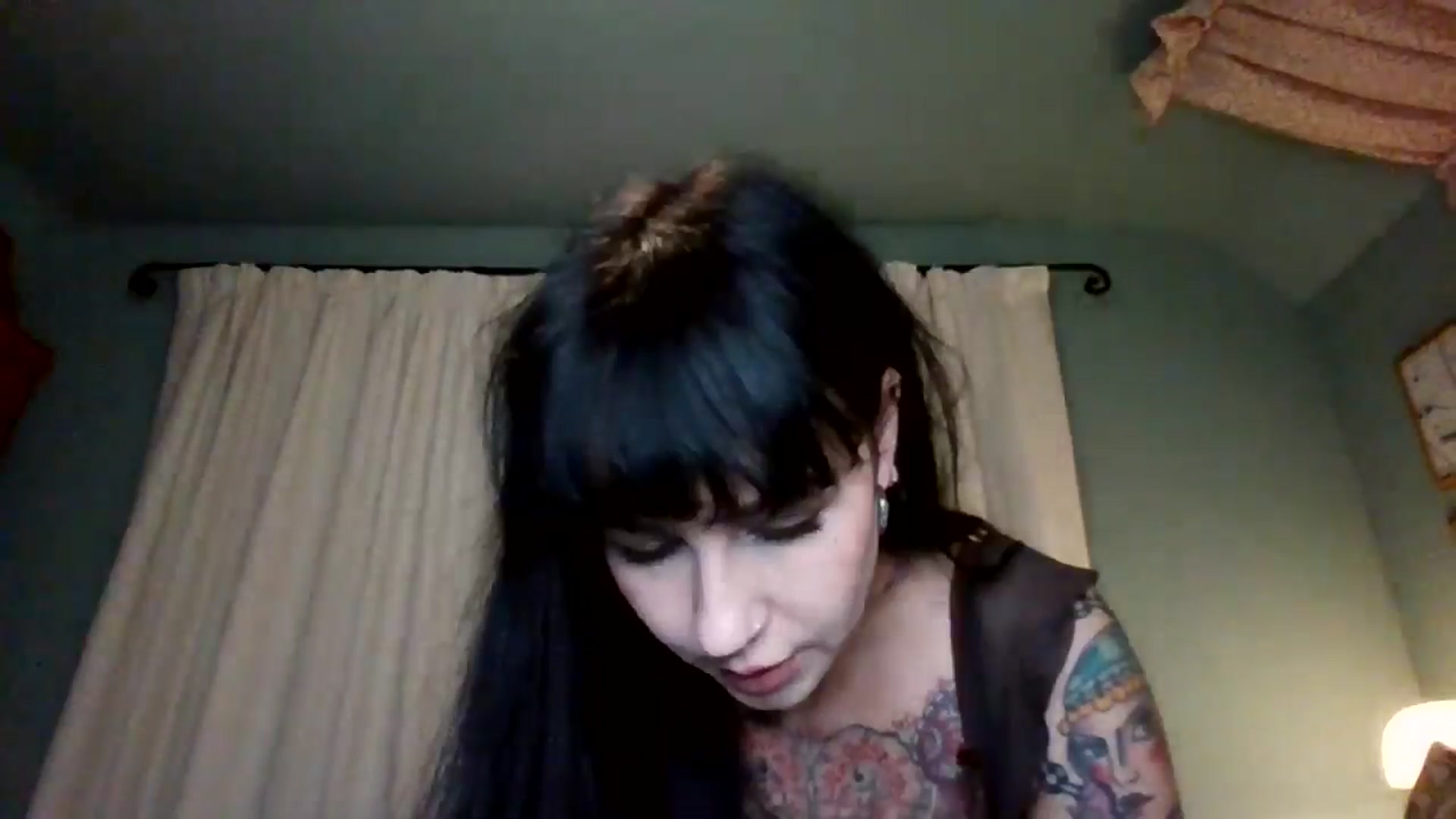 Gallery image thumbnail from MargotMills_'s myfreecams stream on, 11/10/2025, 22:39 image 5 of 20