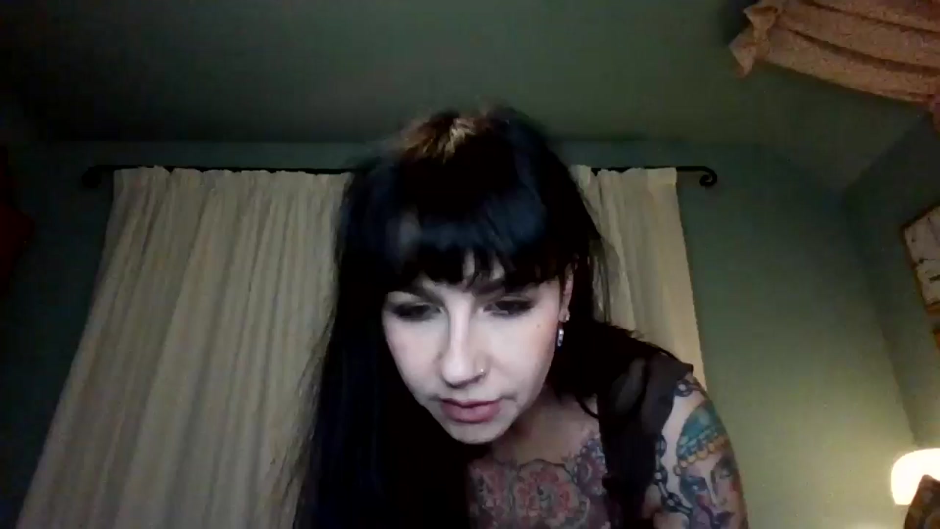 Gallery image thumbnail from MargotMills_'s myfreecams stream on, 11/10/2025, 22:39 image 7 of 20