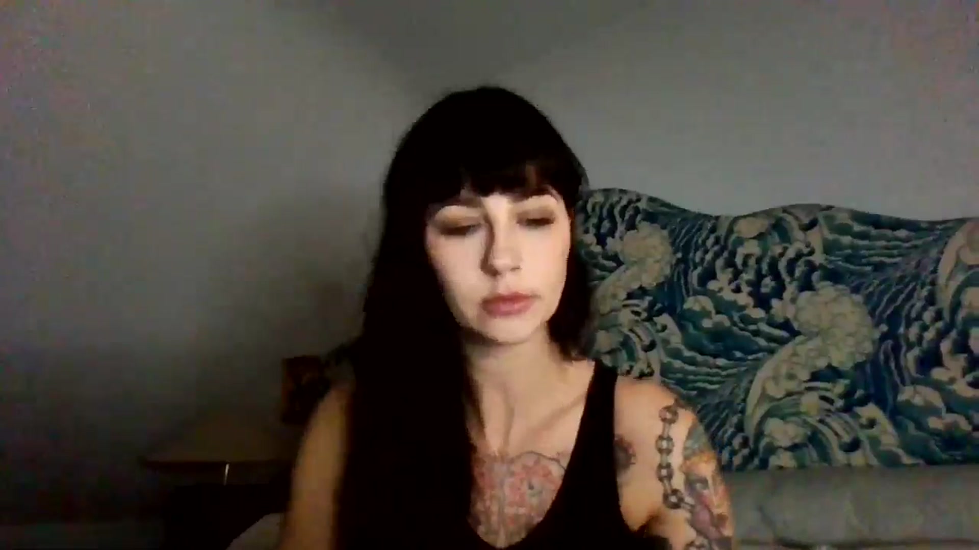 Gallery image thumbnail from MargotMills_'s myfreecams stream on, 11/14/2025, 16:11 image 9 of 20