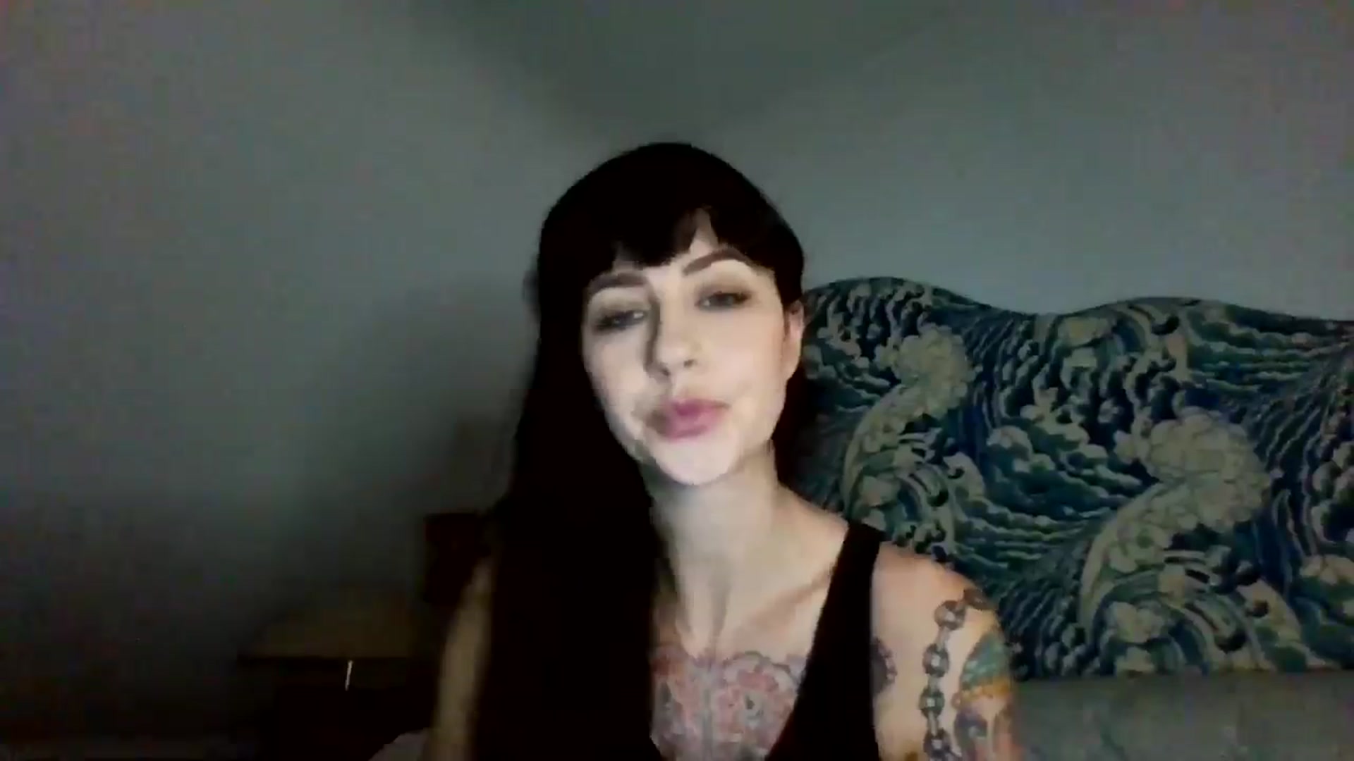 Gallery image thumbnail from MargotMills_'s myfreecams stream on, 11/14/2025, 16:11 image 5 of 20
