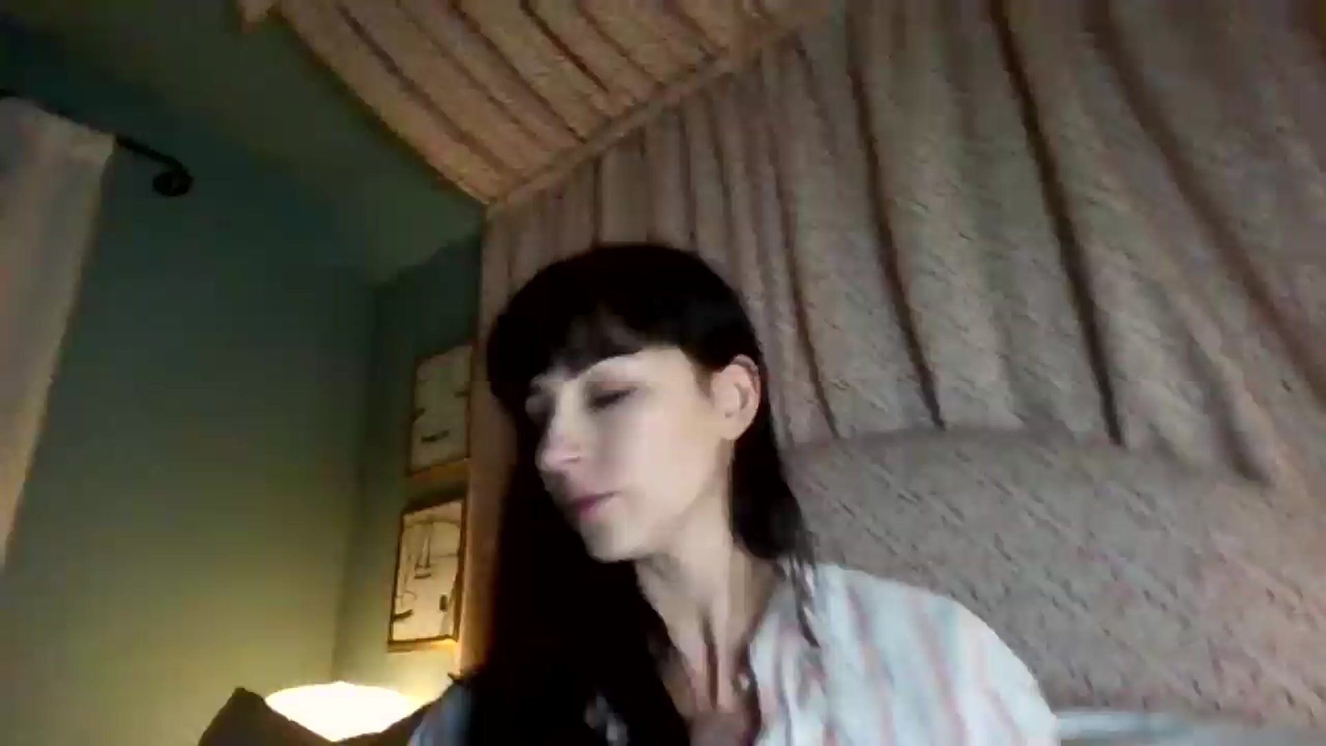 Gallery image thumbnail from MargotMills_'s myfreecams stream on, 11/14/2025, 22:18 image 1 of 20