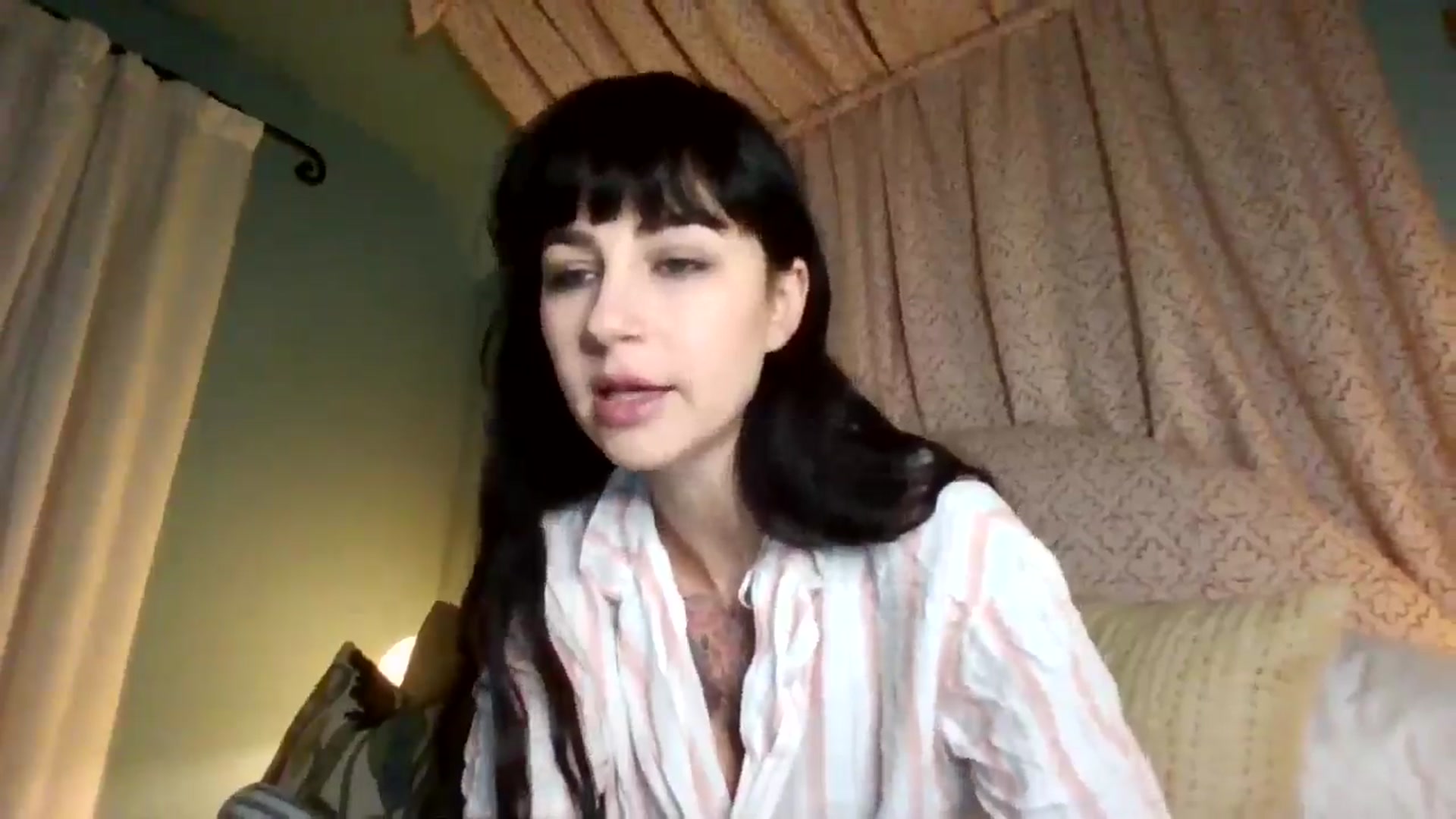 Gallery image thumbnail from MargotMills_'s myfreecams stream on, 11/14/2025, 22:18 image 2 of 20