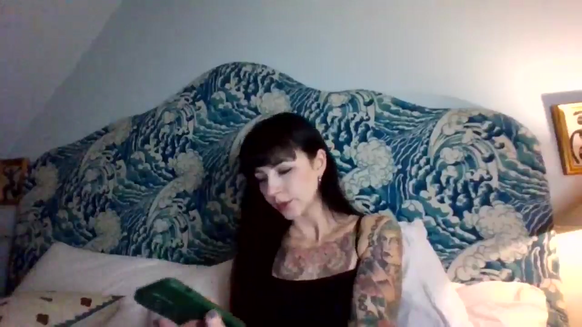 Gallery image thumbnail from MargotMills_'s myfreecams stream on, 11/21/2025, 17:01 image 17 of 20
