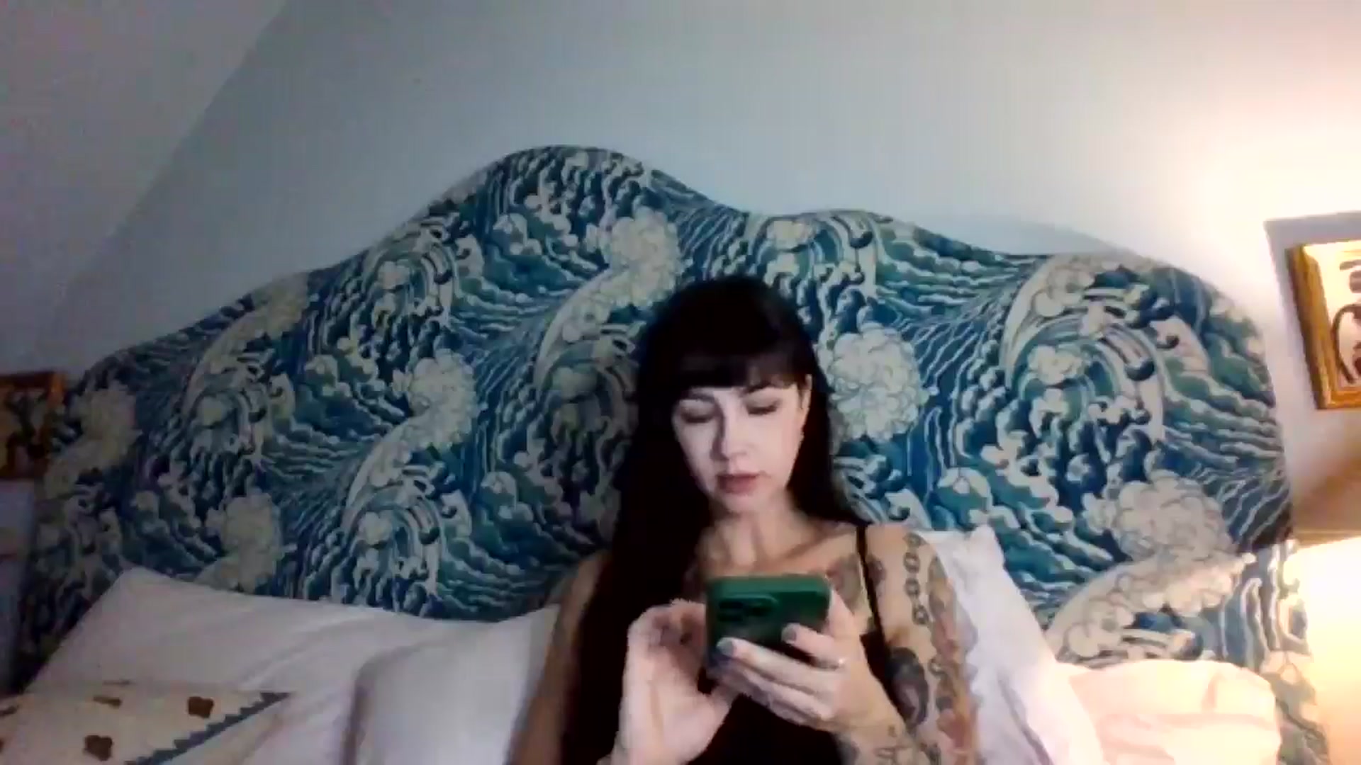 Gallery image thumbnail from MargotMills_'s myfreecams stream on, 11/21/2025, 17:01 image 19 of 20