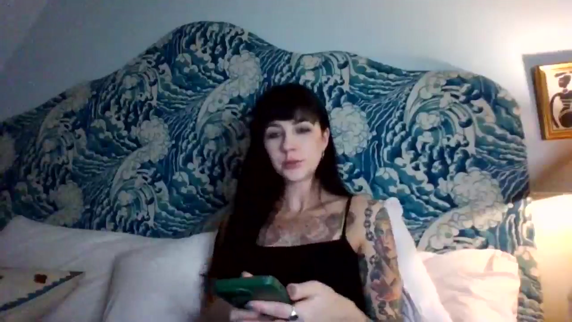 Gallery image thumbnail from MargotMills_'s myfreecams stream on, 11/21/2025, 17:20 image 18 of 20