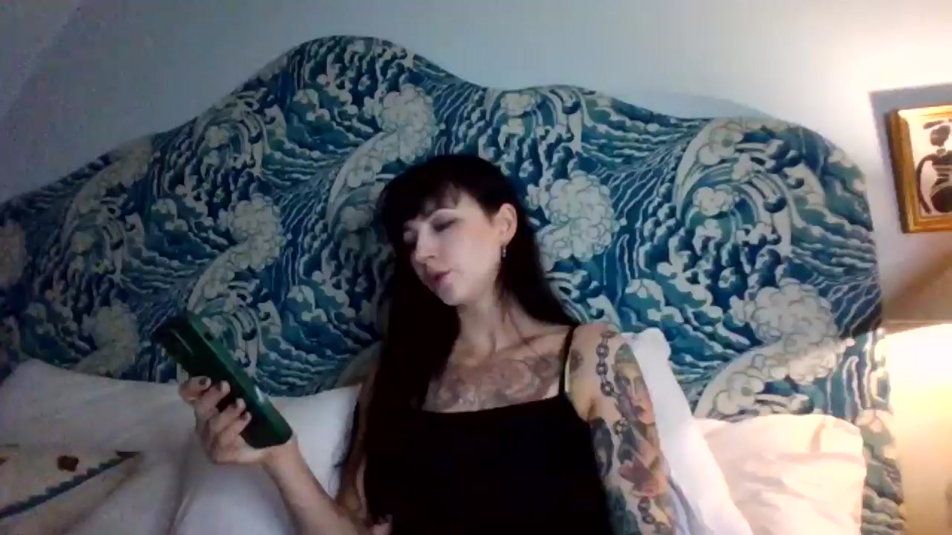 Gallery image thumbnail from MargotMills_'s myfreecams stream on, 11/21/2025, 17:20 image 20 of 20