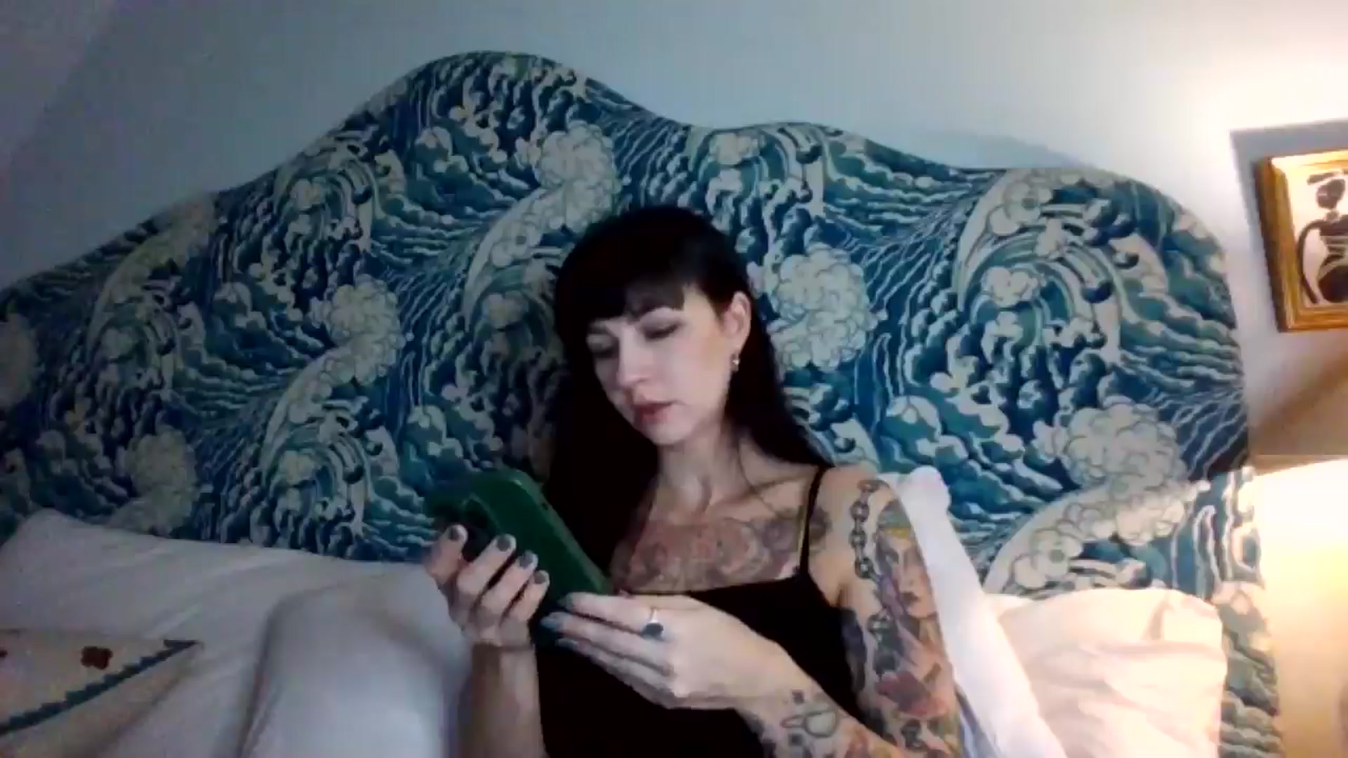 Gallery image thumbnail from MargotMills_'s myfreecams stream on, 11/21/2025, 17:20 image 19 of 20