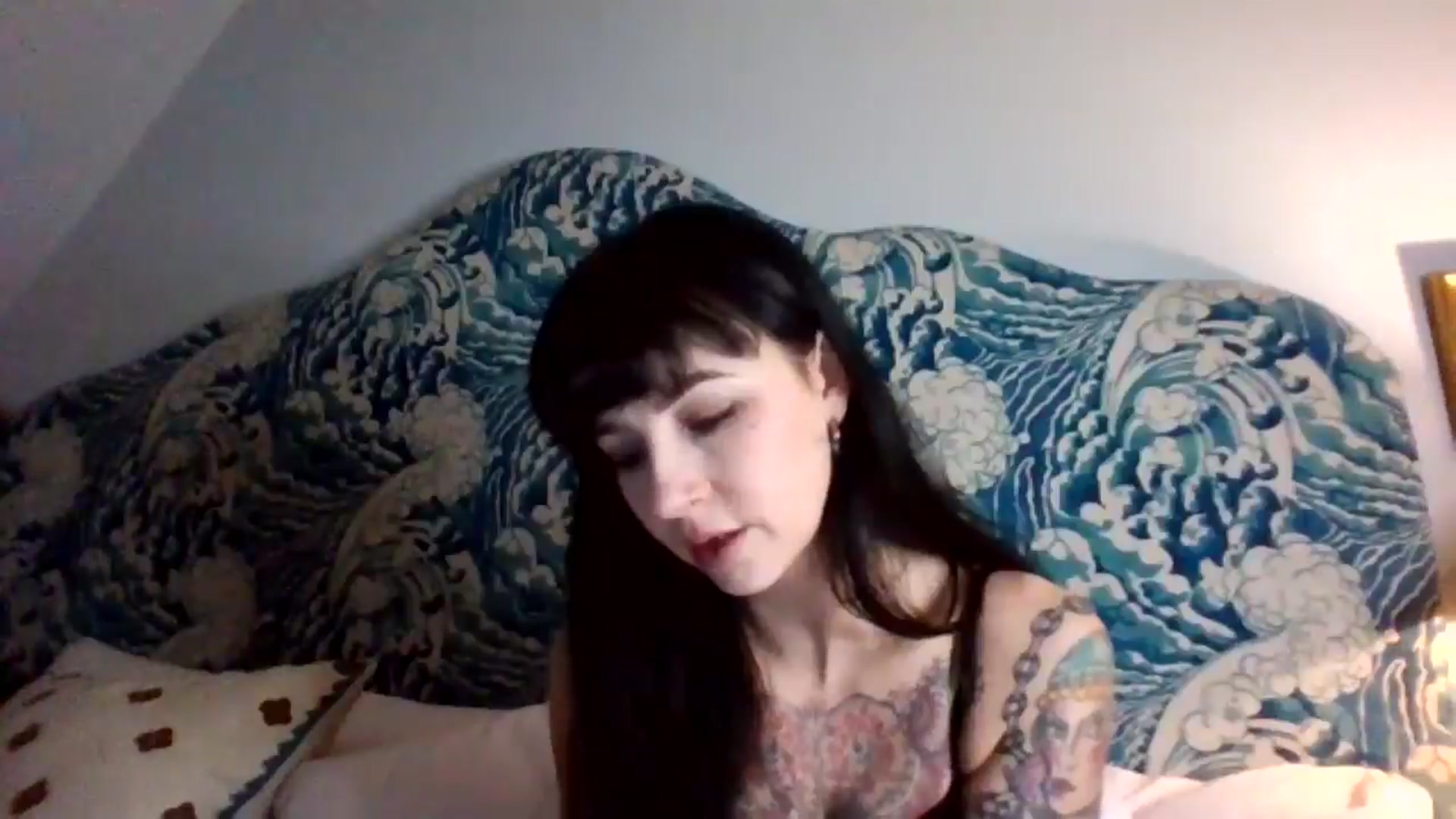 Gallery image thumbnail from MargotMills_'s myfreecams stream on, 11/21/2025, 19:50 image 15 of 20