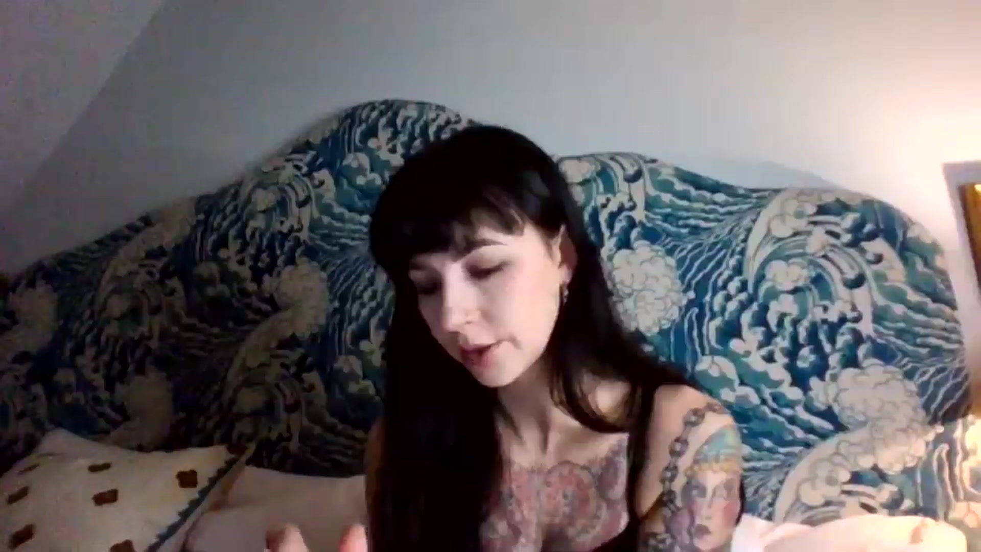 Gallery image thumbnail from MargotMills_'s myfreecams stream on, 11/21/2025, 19:50 image 16 of 20