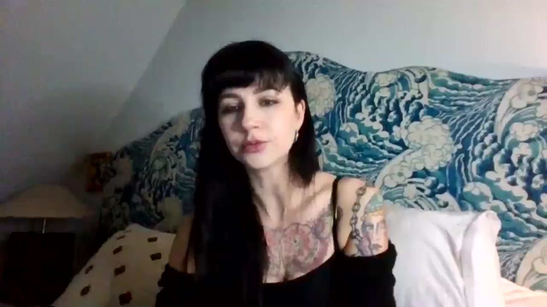 Gallery image thumbnail from MargotMills_'s myfreecams stream on, 11/21/2025, 23:07 image 2 of 20