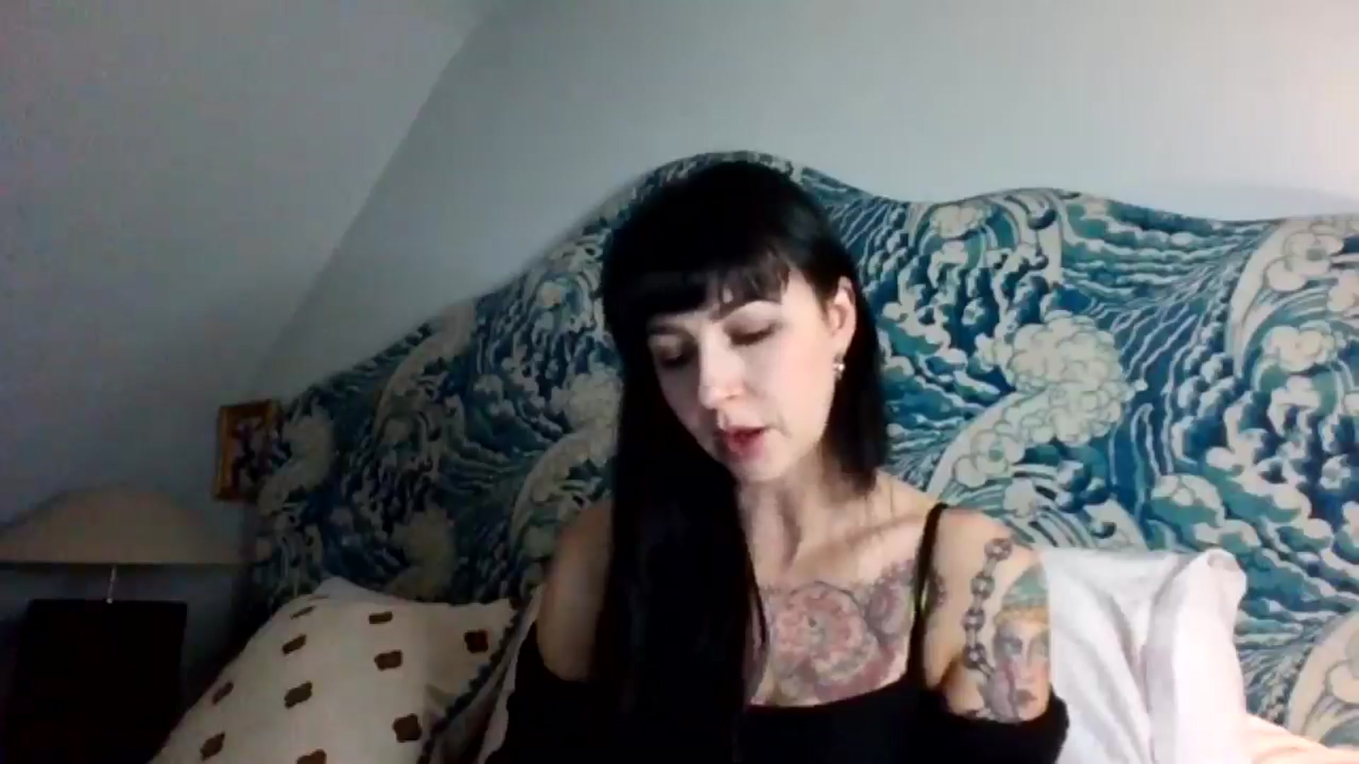 Gallery image thumbnail from MargotMills_'s myfreecams stream on, 11/21/2025, 23:07 image 5 of 20