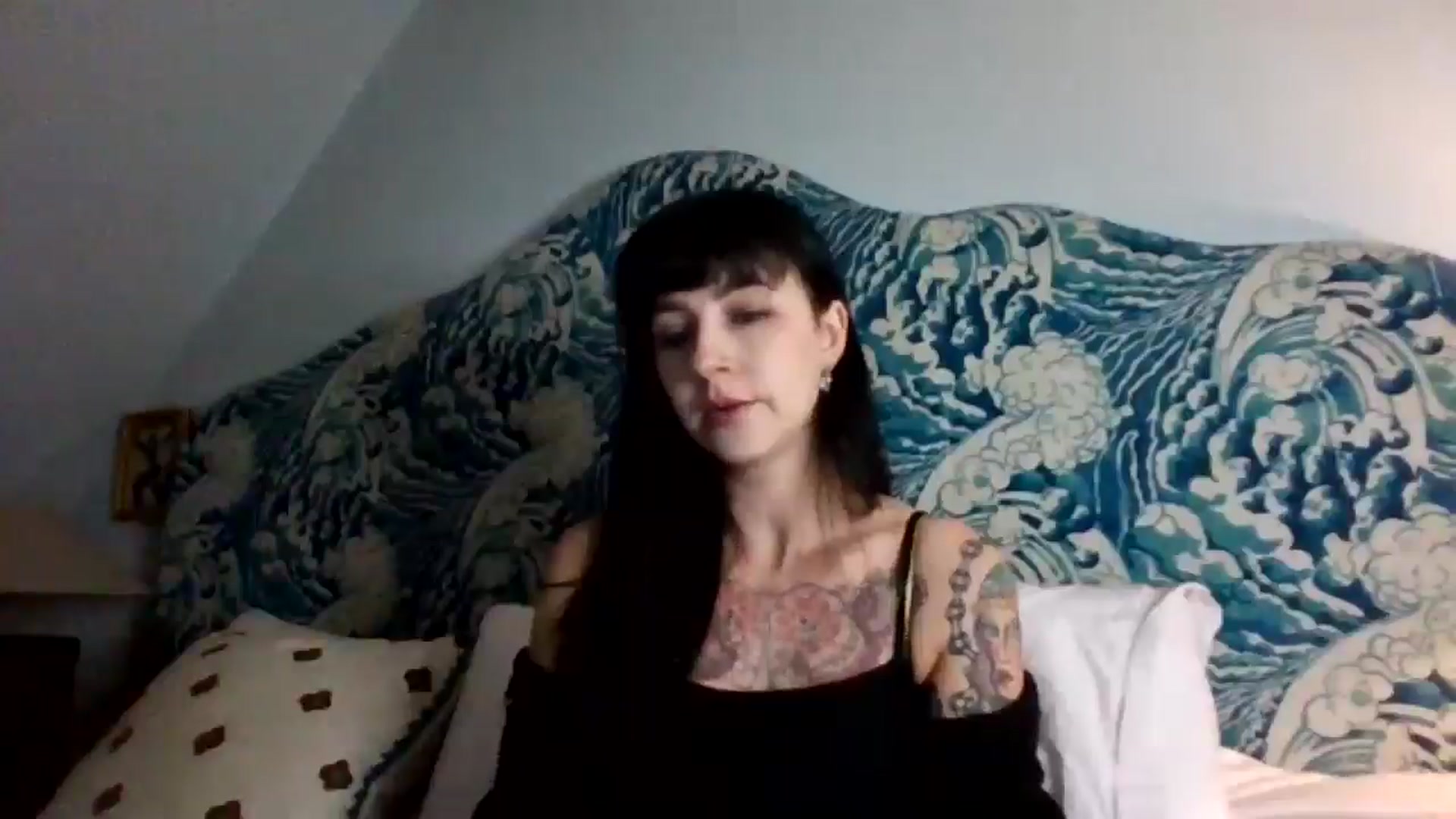 Gallery image thumbnail from MargotMills_'s myfreecams stream on, 11/21/2025, 23:07 image 8 of 20