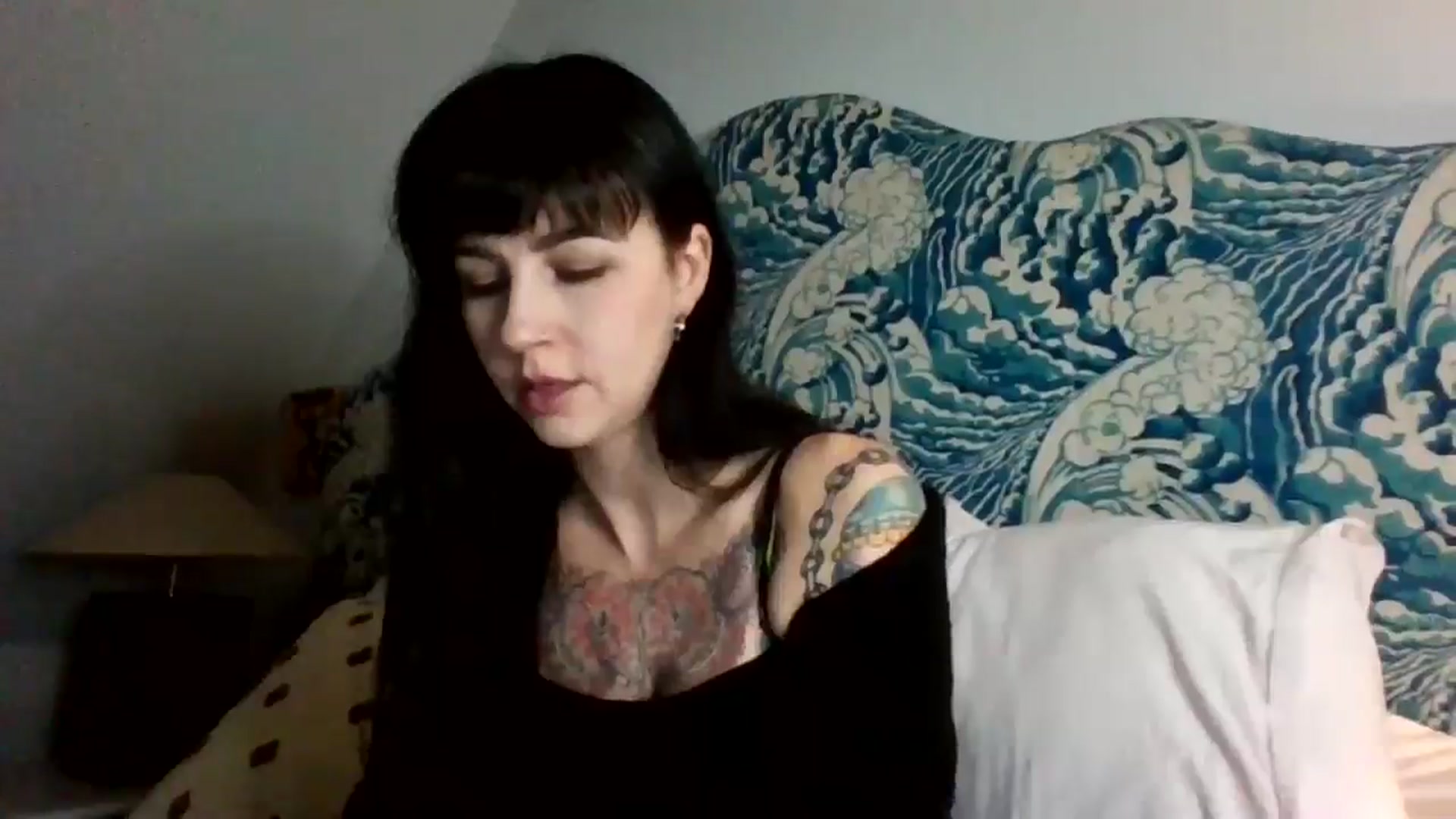Gallery image thumbnail from MargotMills_'s myfreecams stream on, 11/21/2025, 23:07 image 18 of 20