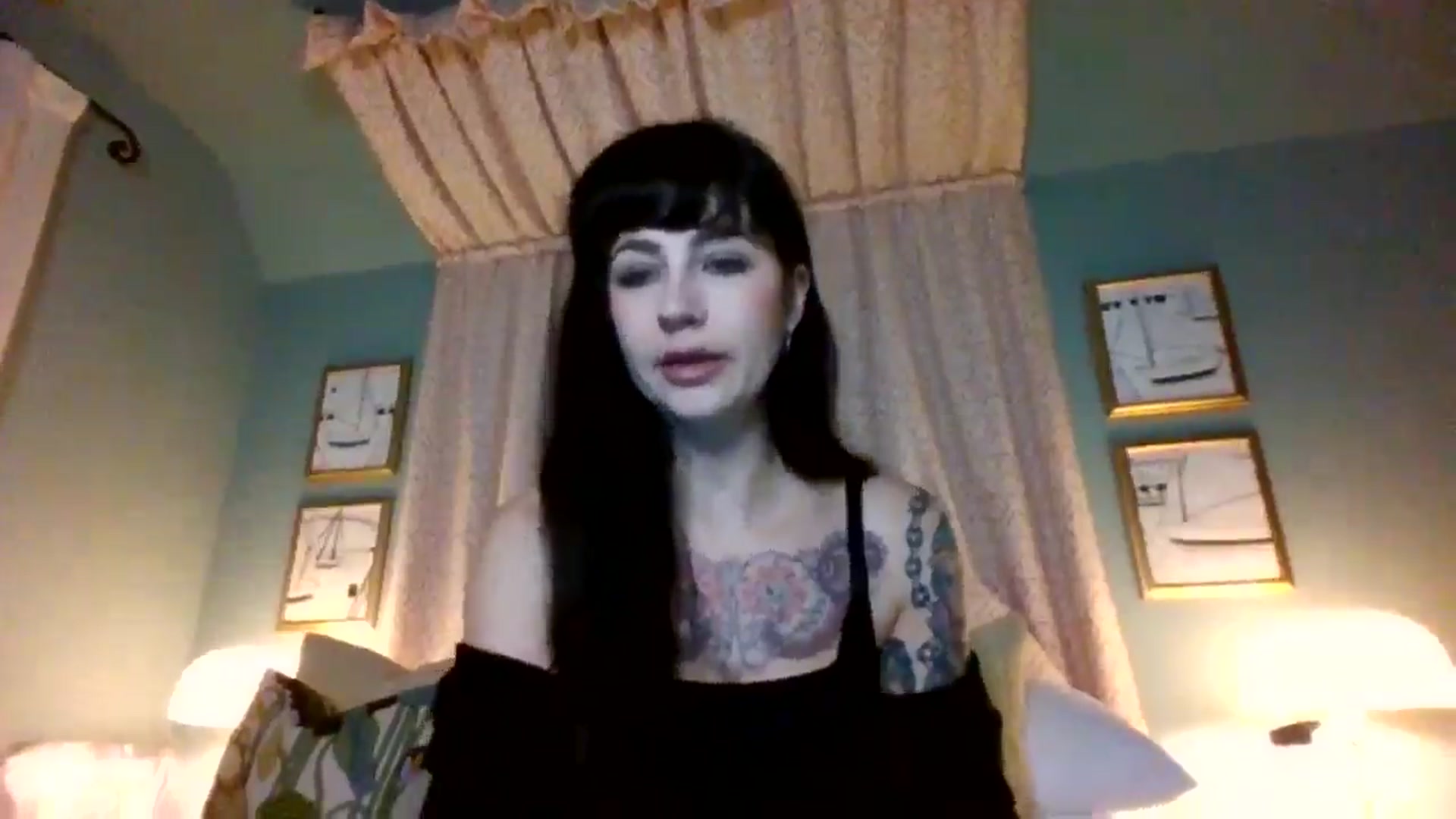 Gallery image thumbnail from MargotMills_'s myfreecams stream on, 11/22/2025, 22:09 image 15 of 20