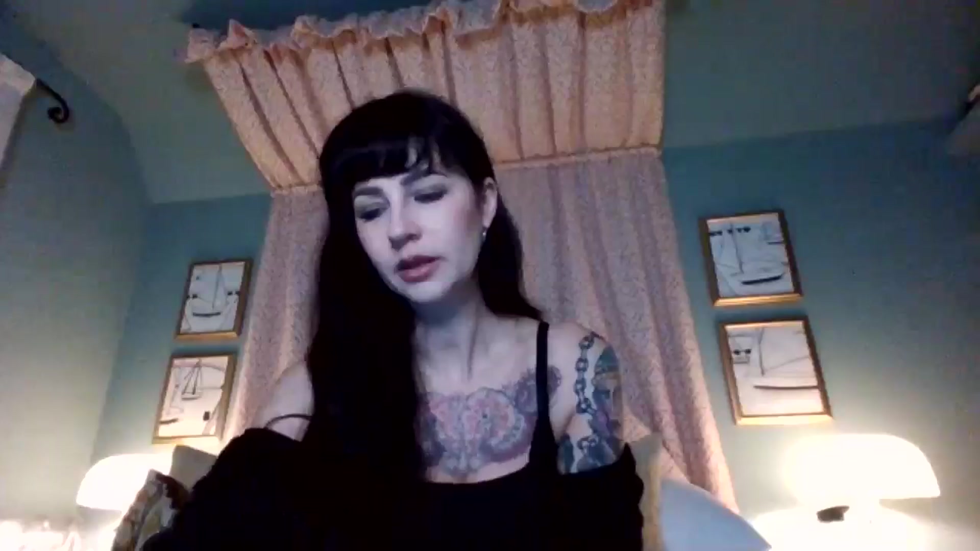 Gallery image thumbnail from MargotMills_'s myfreecams stream on, 11/22/2025, 22:09 image 10 of 20