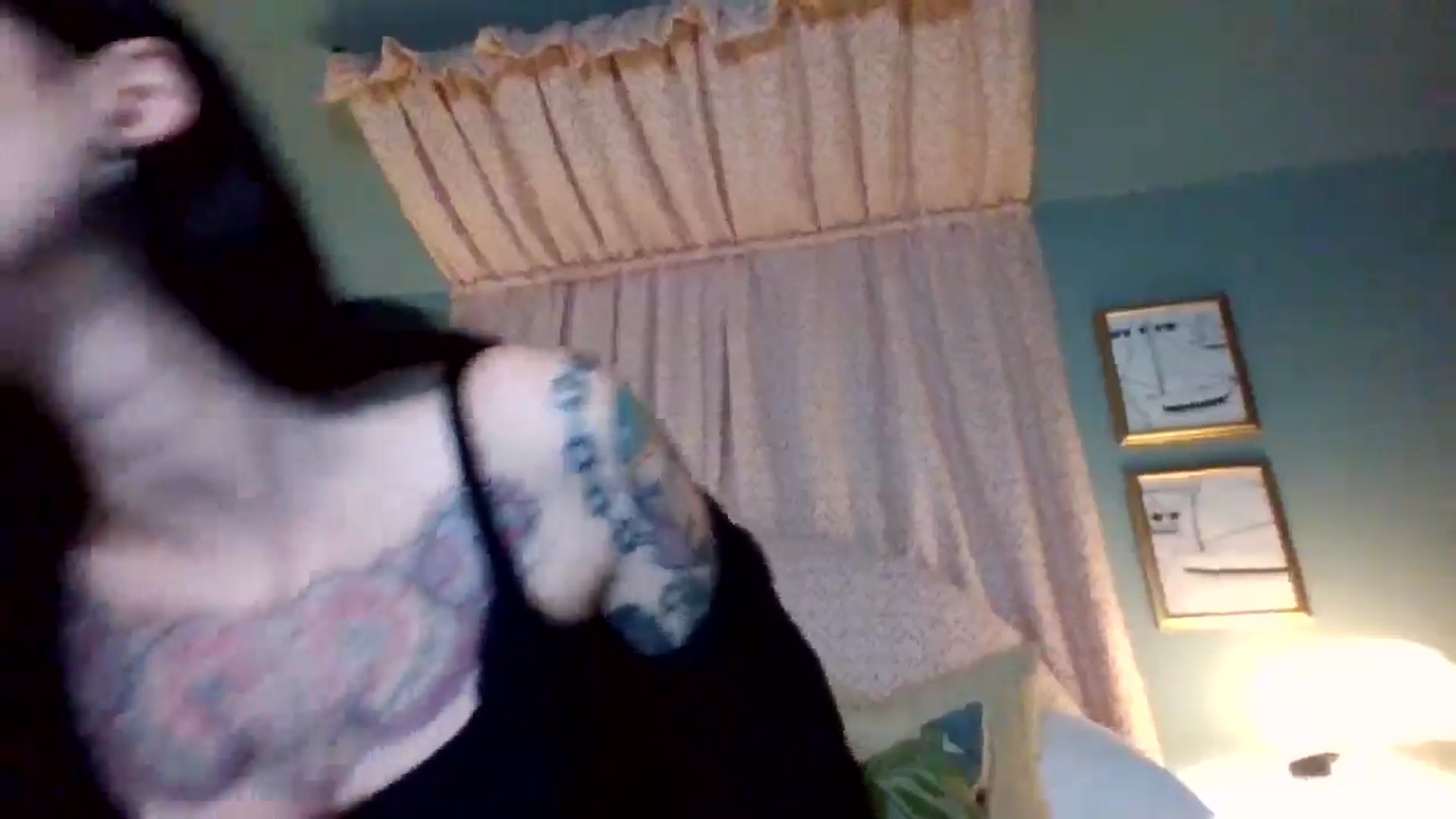 Gallery image thumbnail from MargotMills_'s myfreecams stream on, 11/22/2025, 22:09 image 14 of 20