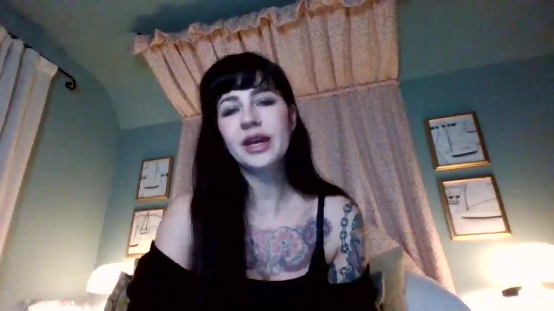 Gallery image thumbnail from MargotMills_'s myfreecams stream on, 11/22/2025, 22:09 image 20 of 20
