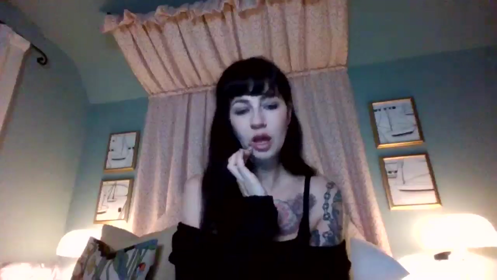 Gallery image thumbnail from MargotMills_'s myfreecams stream on, 11/22/2025, 22:09 image 16 of 20