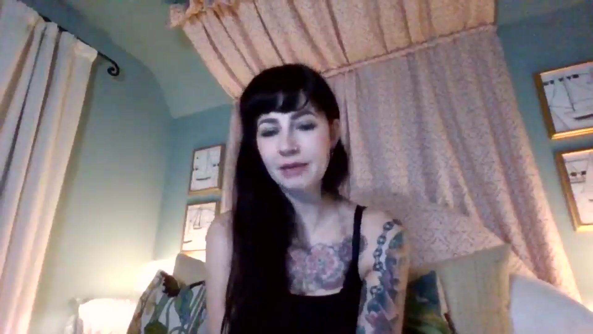 Gallery image thumbnail from MargotMills_'s myfreecams stream on, 11/22/2025, 23:29 image 3 of 20