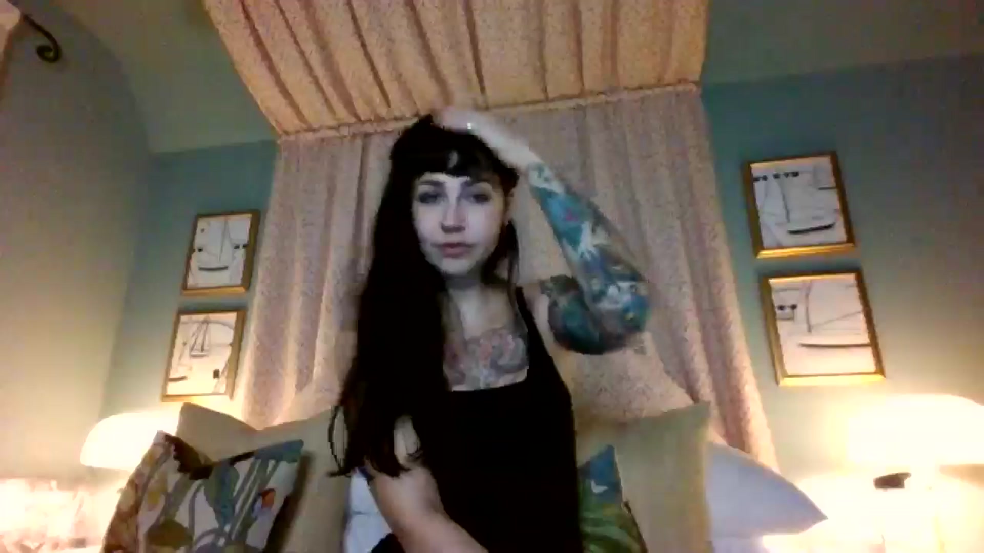 Gallery image thumbnail from MargotMills_'s myfreecams stream on, 11/22/2025, 23:29 image 5 of 20