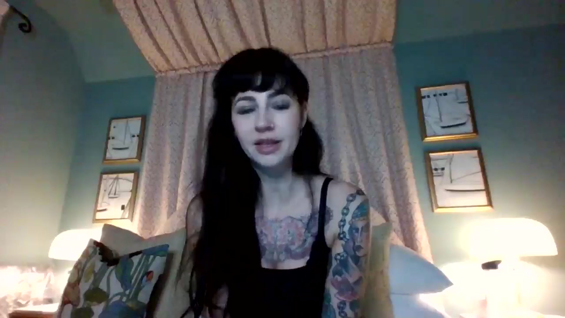 Gallery image thumbnail from MargotMills_'s myfreecams stream on, 11/22/2025, 23:29 image 8 of 20
