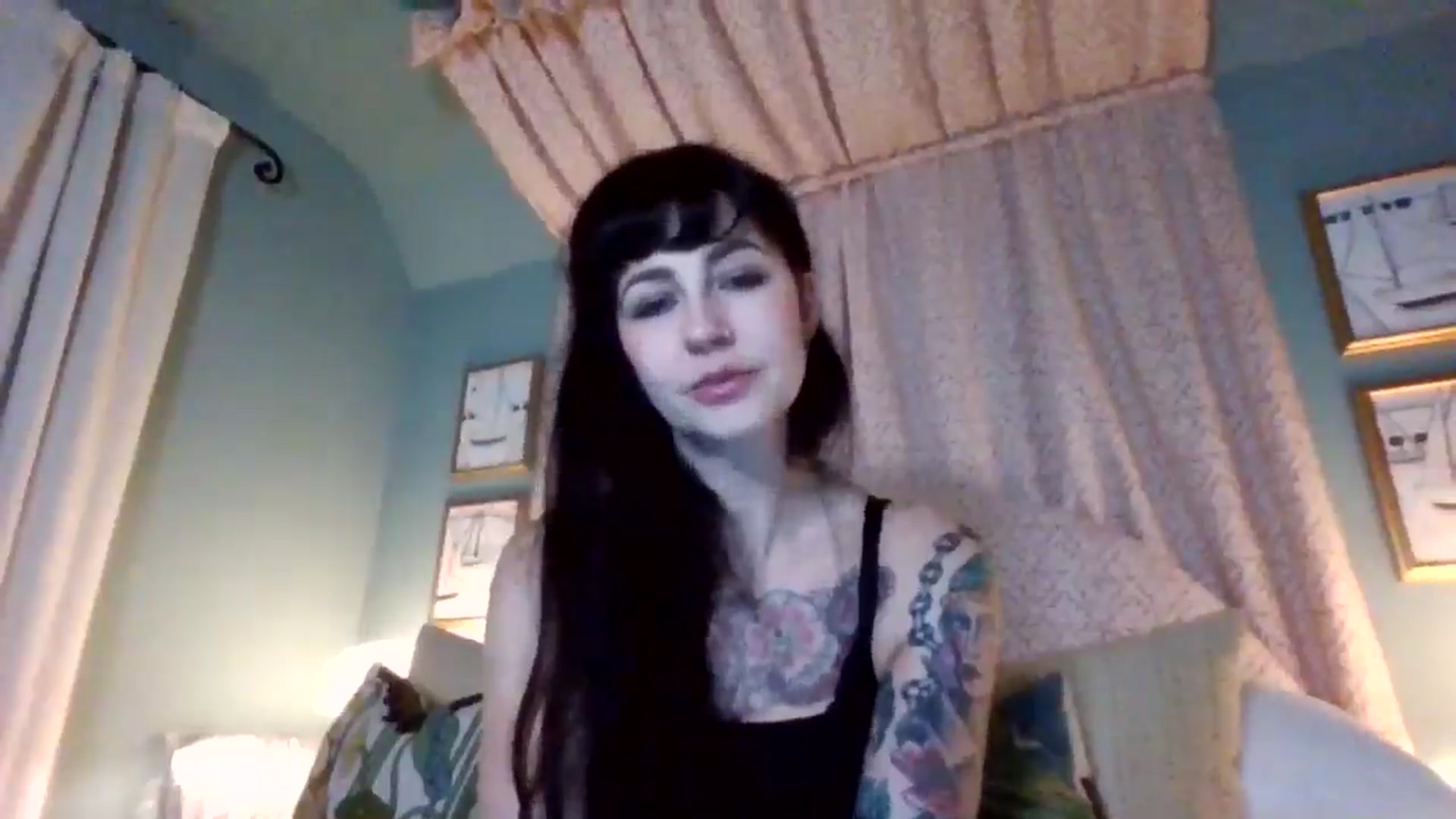 Gallery image thumbnail from MargotMills_'s myfreecams stream on, 11/22/2025, 23:29 image 2 of 20