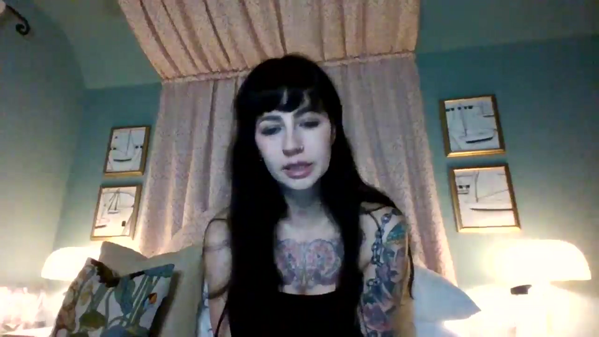 Gallery image thumbnail from MargotMills_'s myfreecams stream on, 11/22/2025, 23:29 image 15 of 20