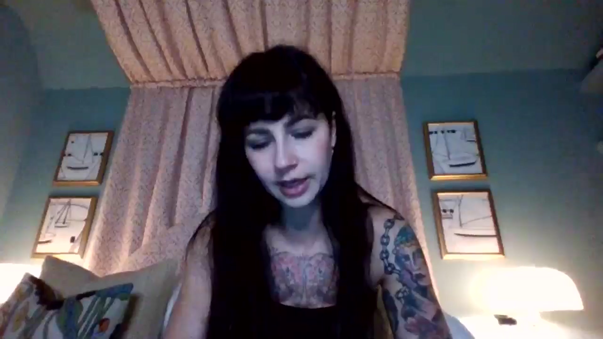 Gallery image thumbnail from MargotMills_'s myfreecams stream on, 11/23/2025, 24:22 image 12 of 20