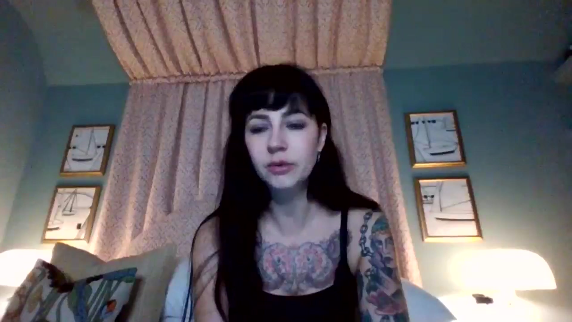 Gallery image thumbnail from MargotMills_'s myfreecams stream on, 11/23/2025, 24:22 image 9 of 20