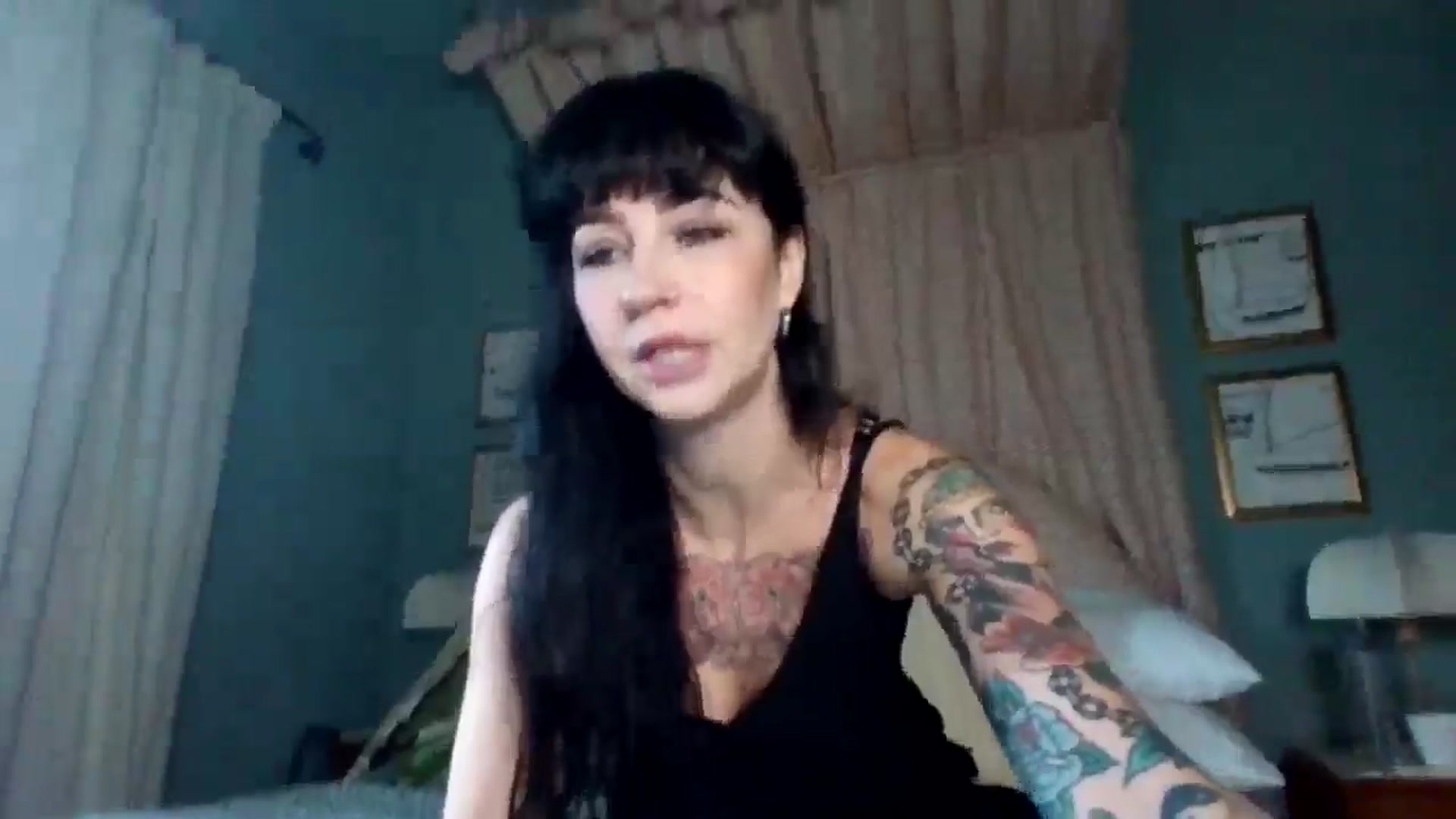 Gallery image thumbnail from MargotMills_'s myfreecams stream on, 11/23/2025, 13:20 image 14 of 20
