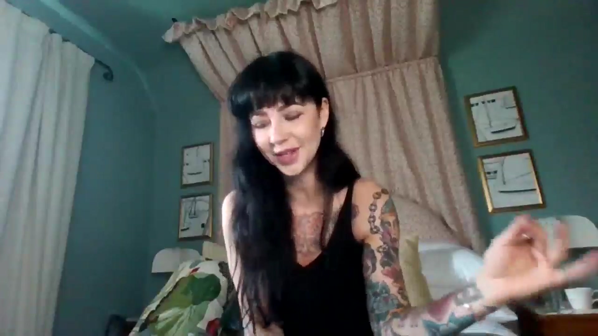 Gallery image thumbnail from MargotMills_'s myfreecams stream on, 11/23/2025, 13:41 image 20 of 20