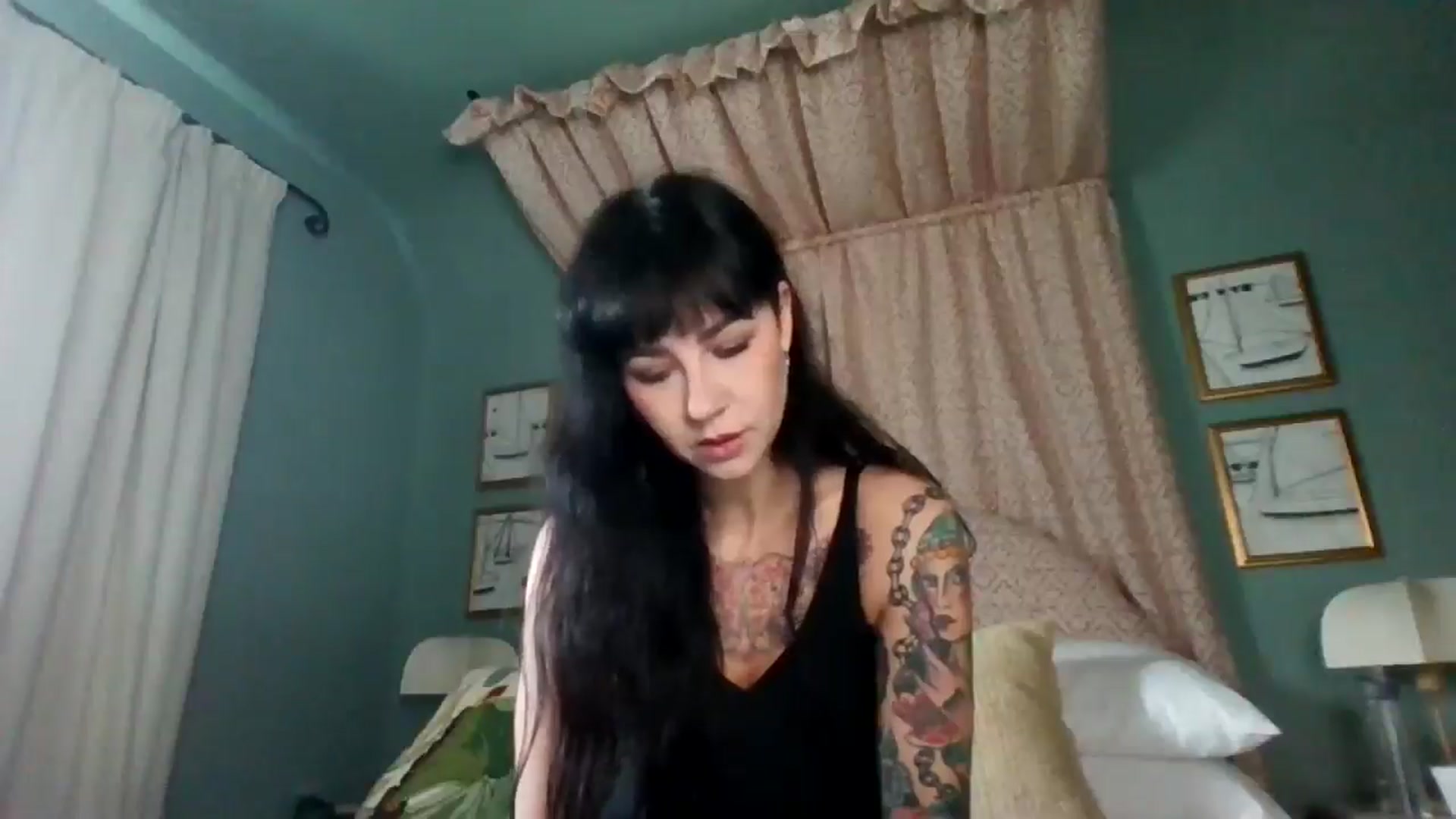 Gallery image thumbnail from MargotMills_'s myfreecams stream on, 11/23/2025, 13:41 image 5 of 20