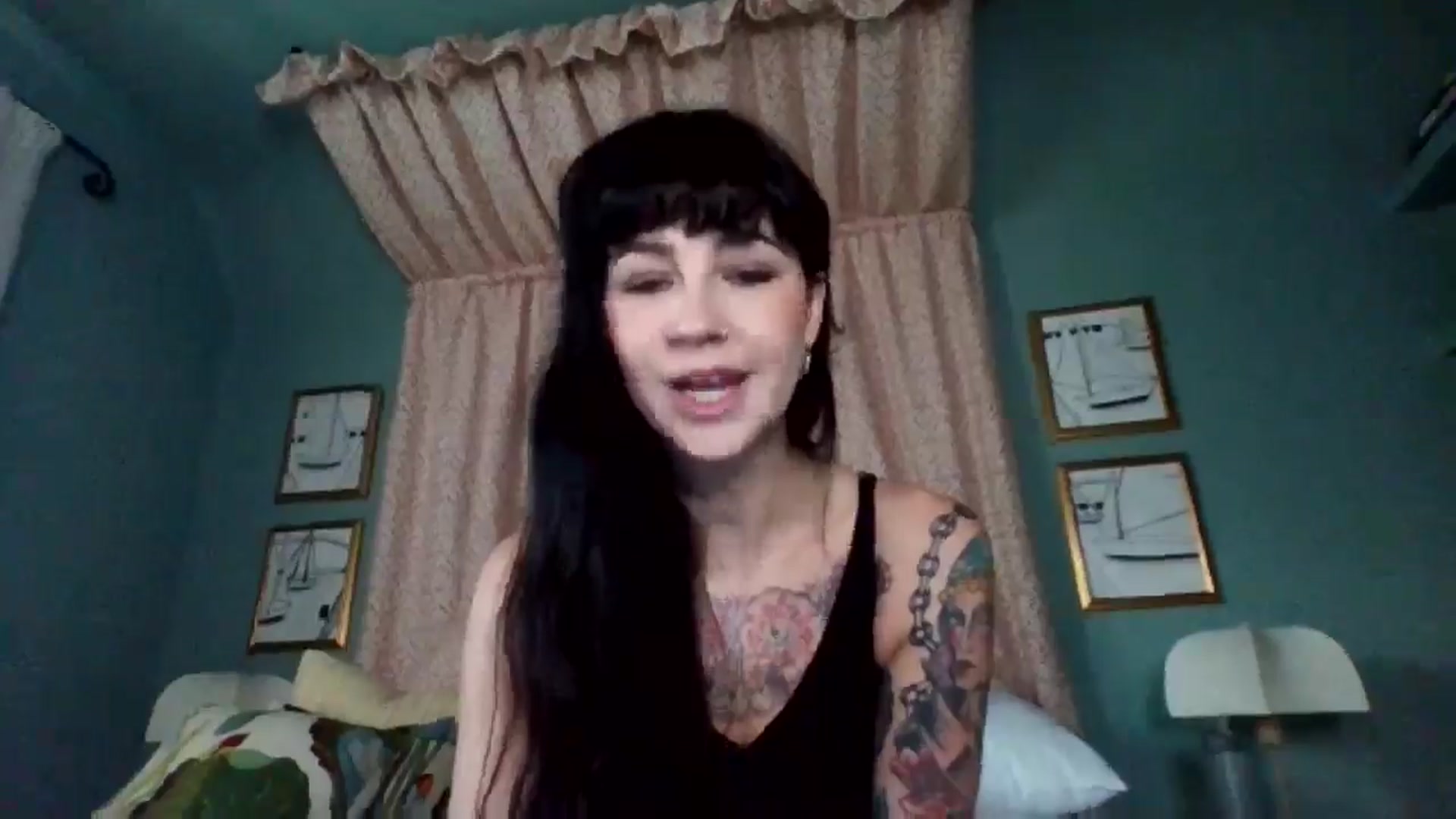 Gallery image thumbnail from MargotMills_'s myfreecams stream on, 11/23/2025, 15:01 image 4 of 20