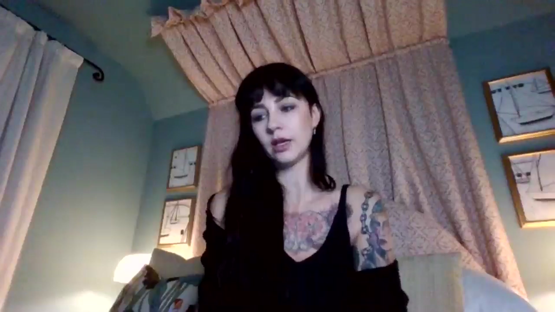 Gallery image thumbnail from MargotMills_'s myfreecams stream on, 11/23/2025, 22:46 image 2 of 20